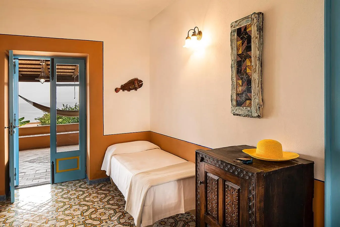 Bed in Hotel Mamma Santina