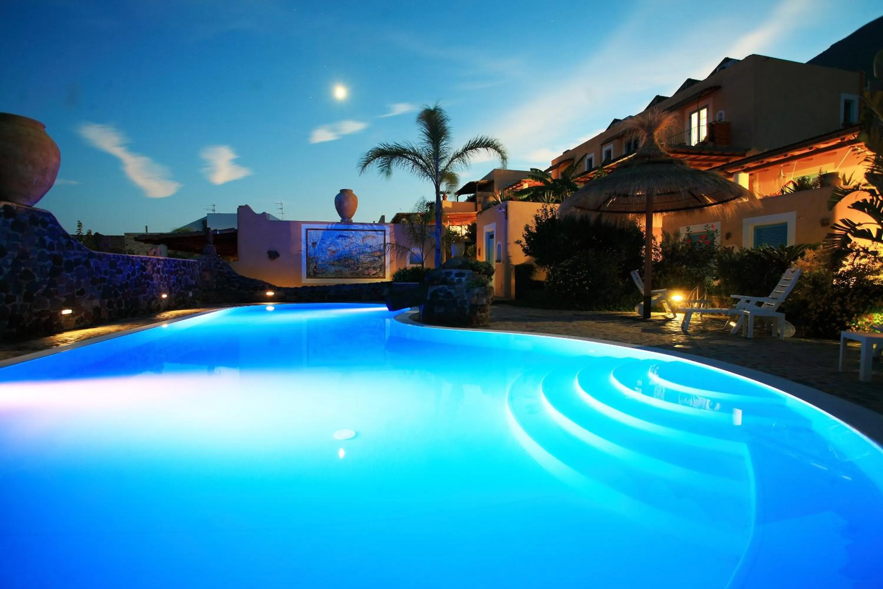 Swimming pool in Hotel Mamma Santina