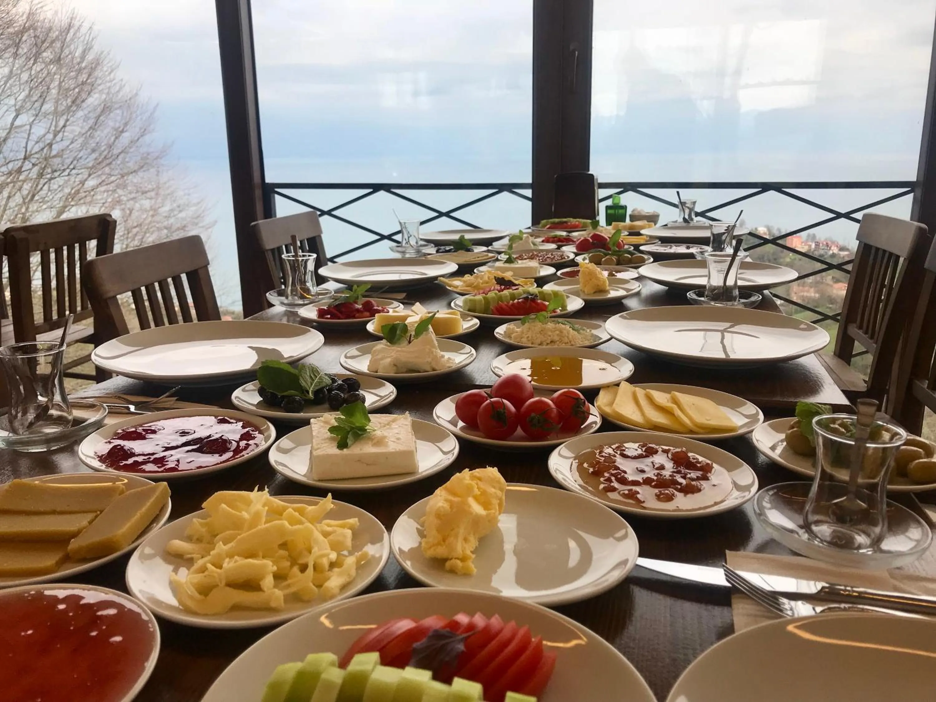 Breakfast in Kaf Dagi Konak Hotel