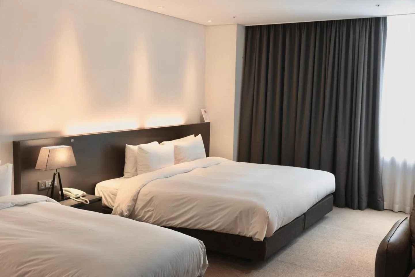 Bed in Sky View Hotel