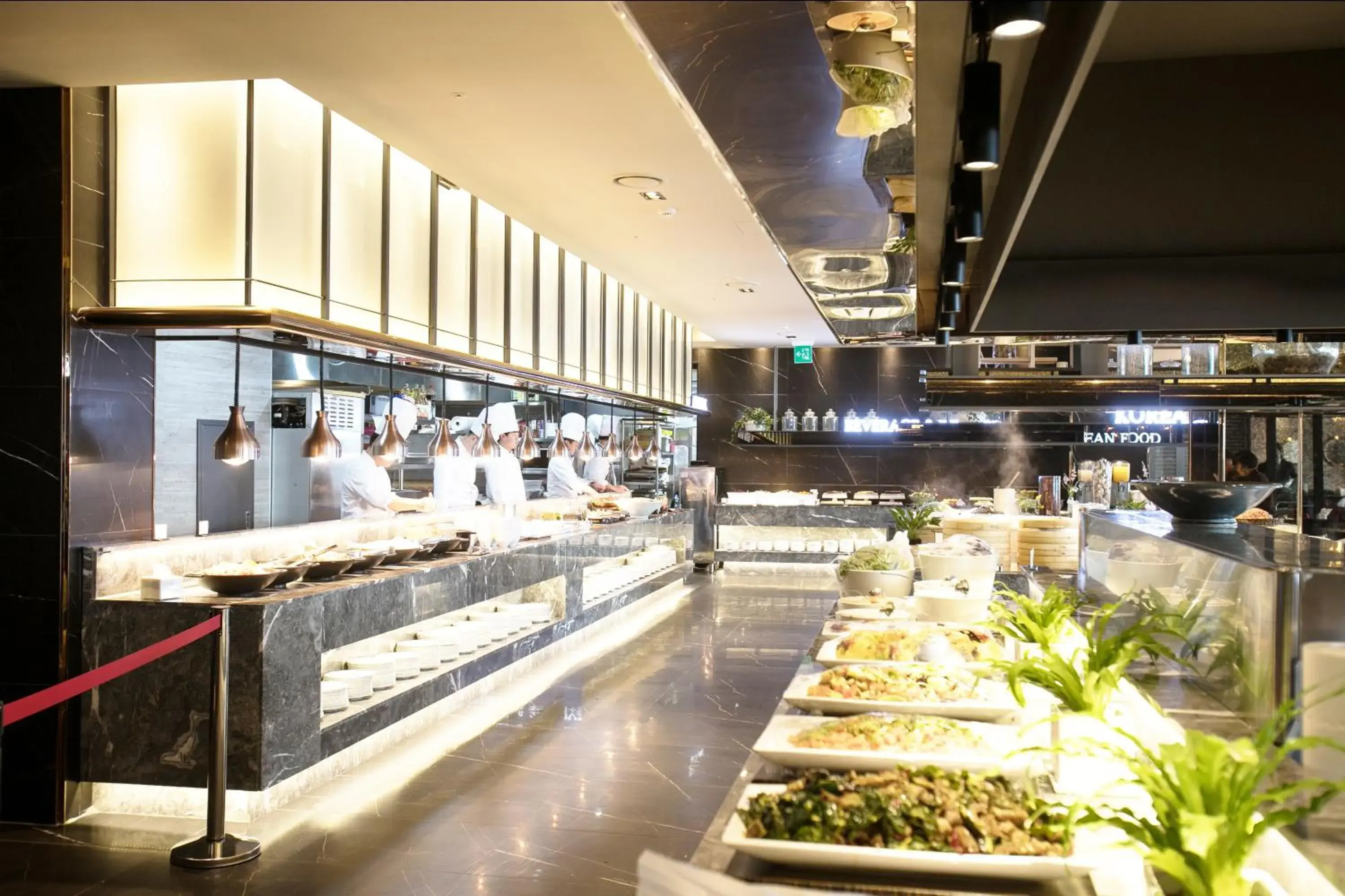 Restaurant/places to eat in Sky View Hotel Restaurant/places to eat in Sky View Hotel