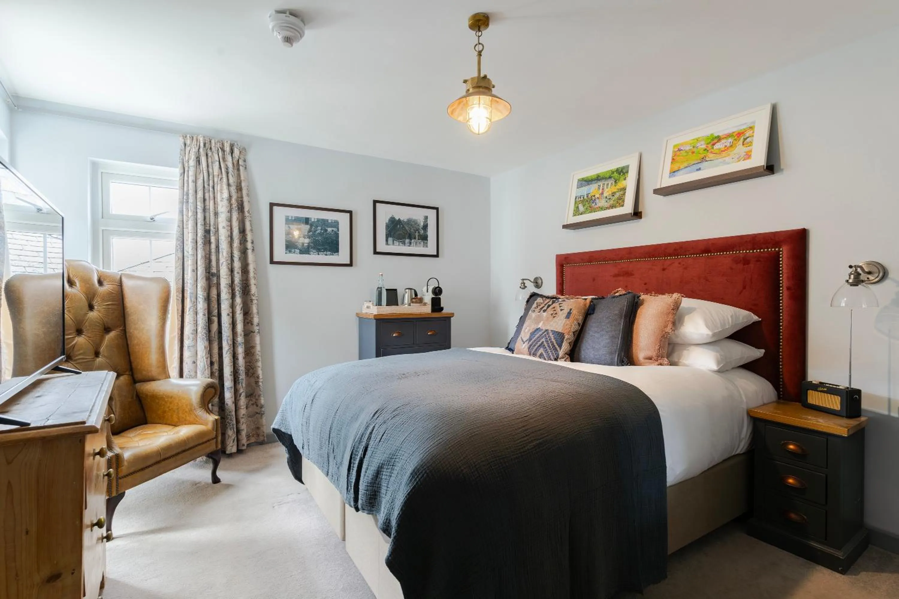 Bed in Port Gaverne Hotel