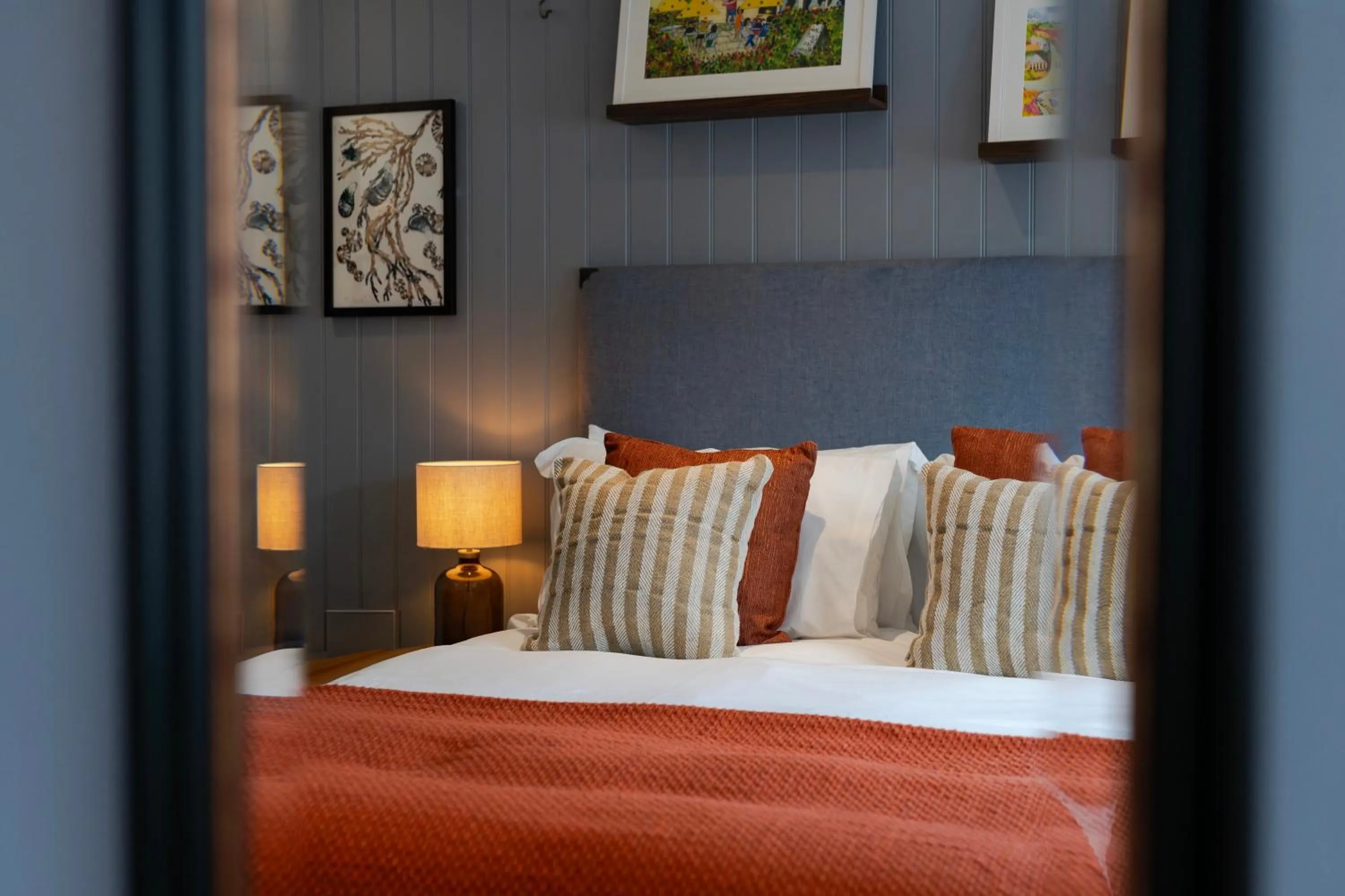 Bed in Port Gaverne Hotel