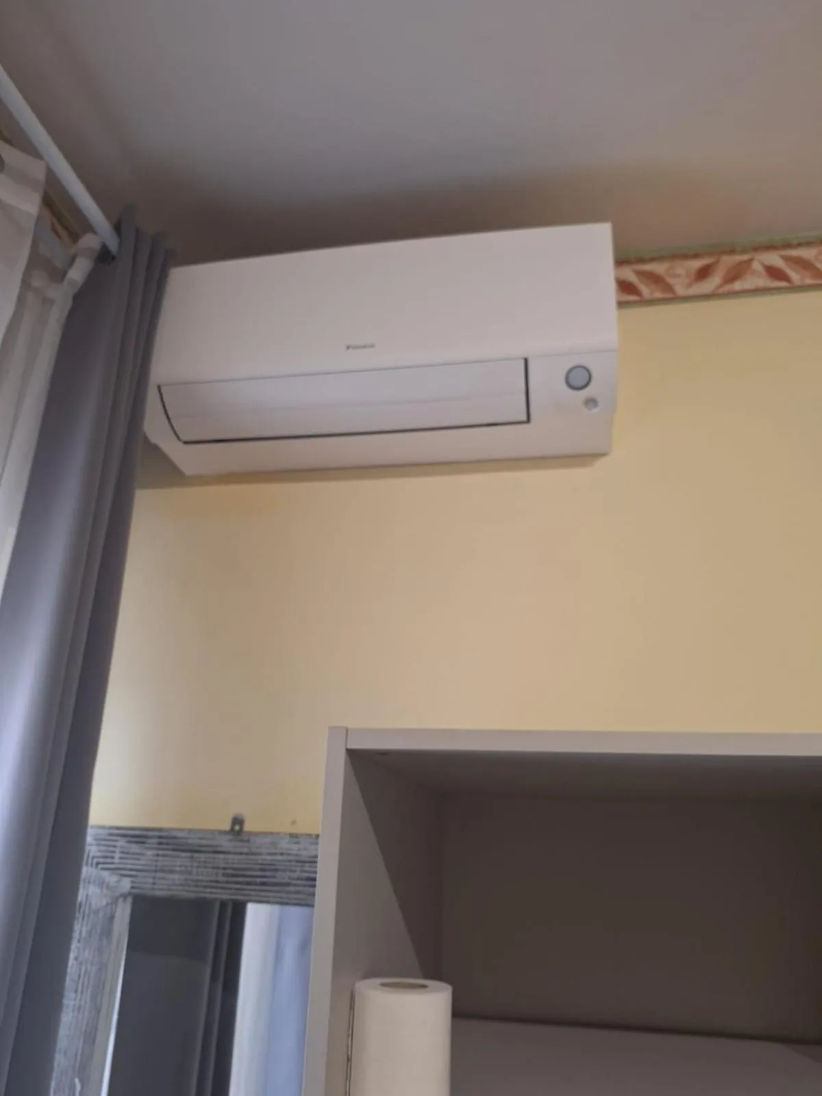 air conditioner in Tarchon Luxury B&B