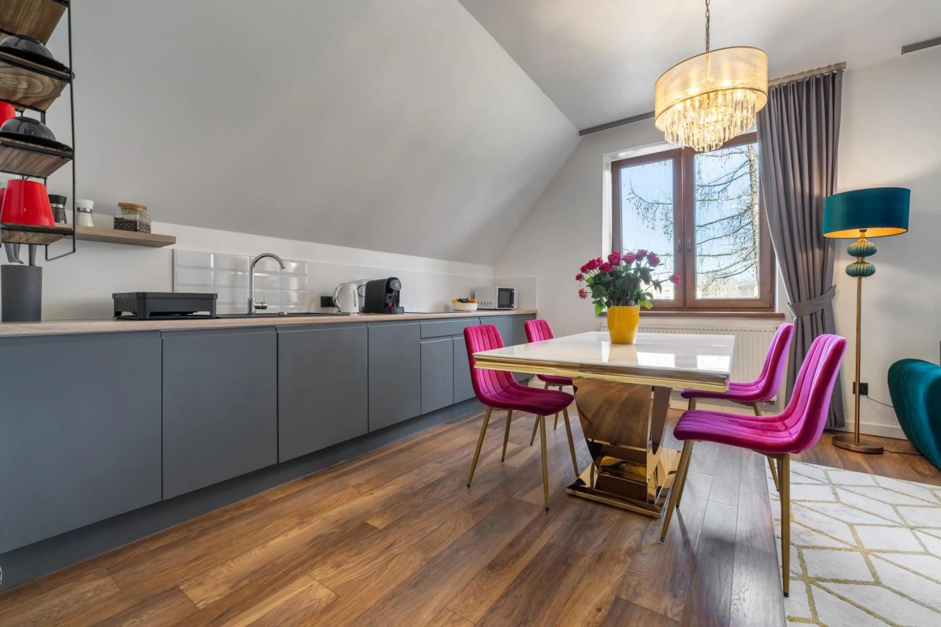 WILLA JAROSTA & SPA, AC -free parking