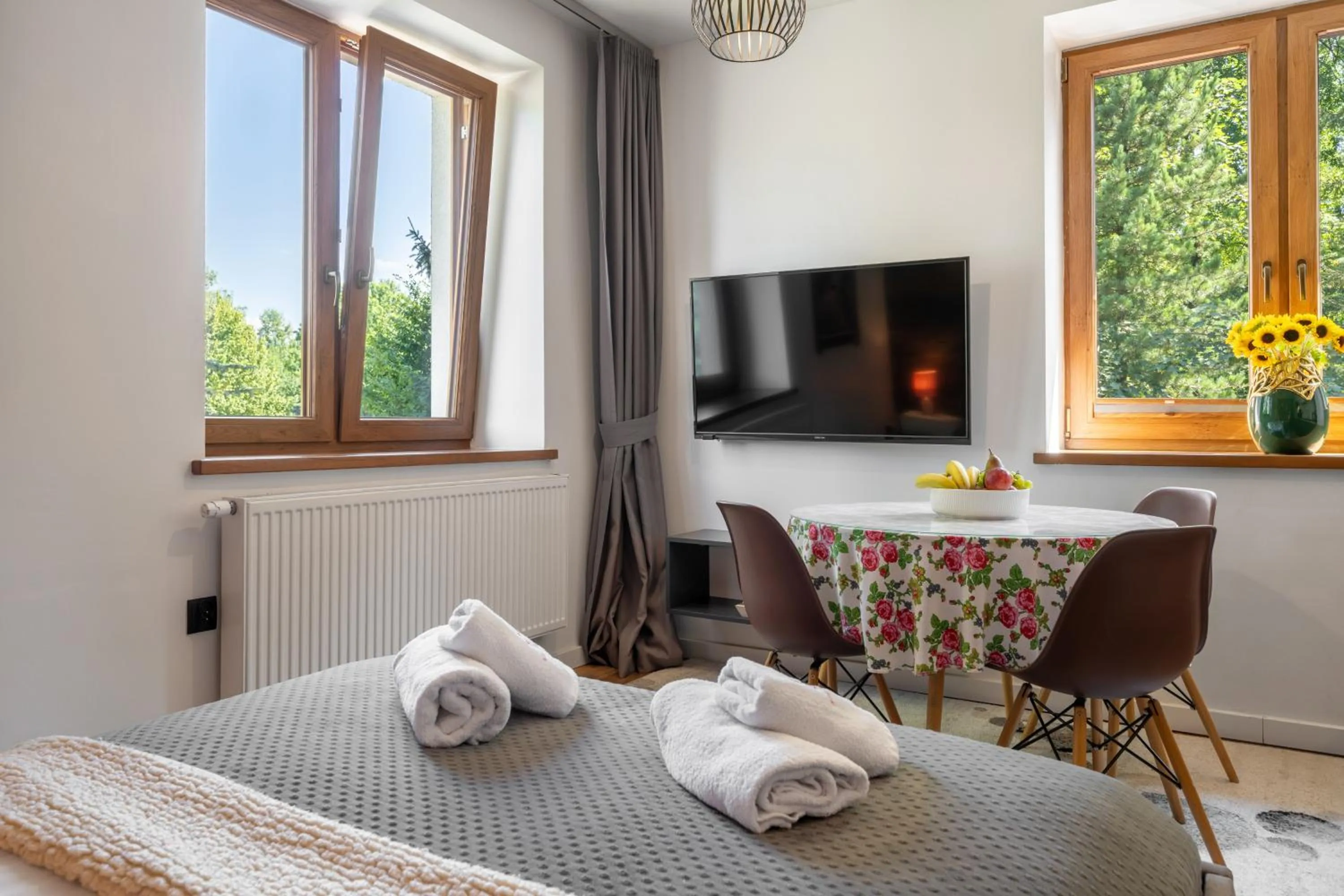 Bed in WILLA JAROSTA & SPA, AC -free parking