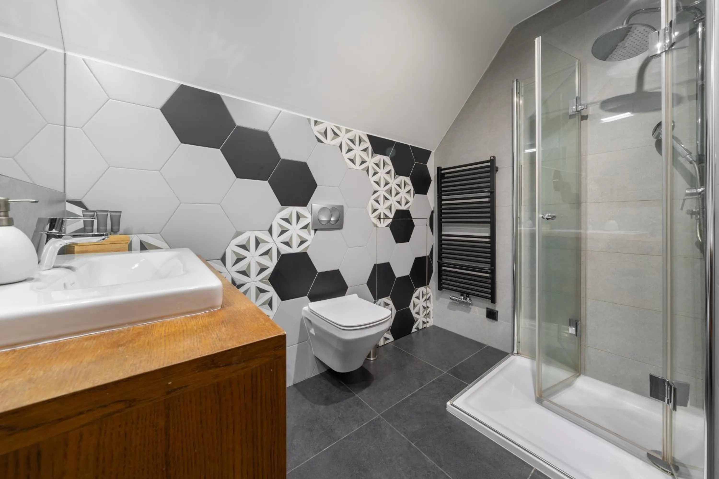 WILLA JAROSTA & SPA, AC -free parking