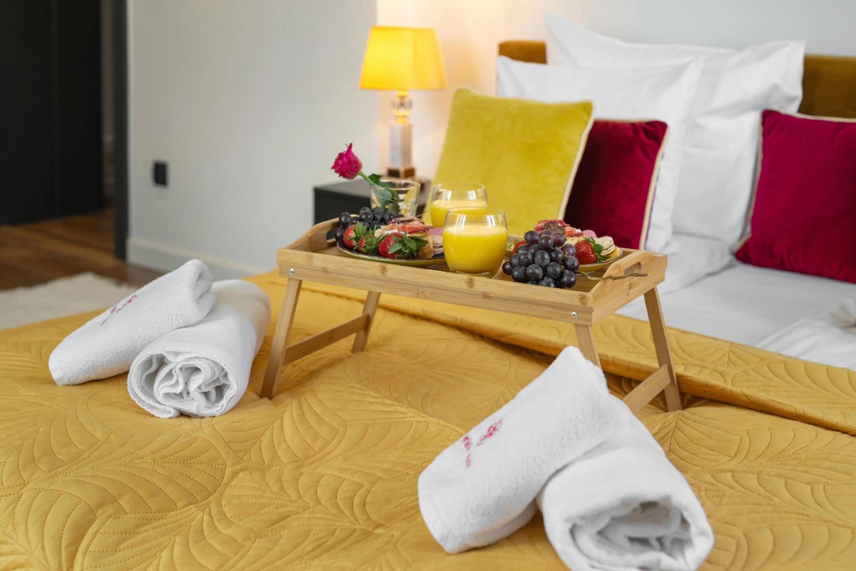 Bed in WILLA JAROSTA & SPA, AC -free parking