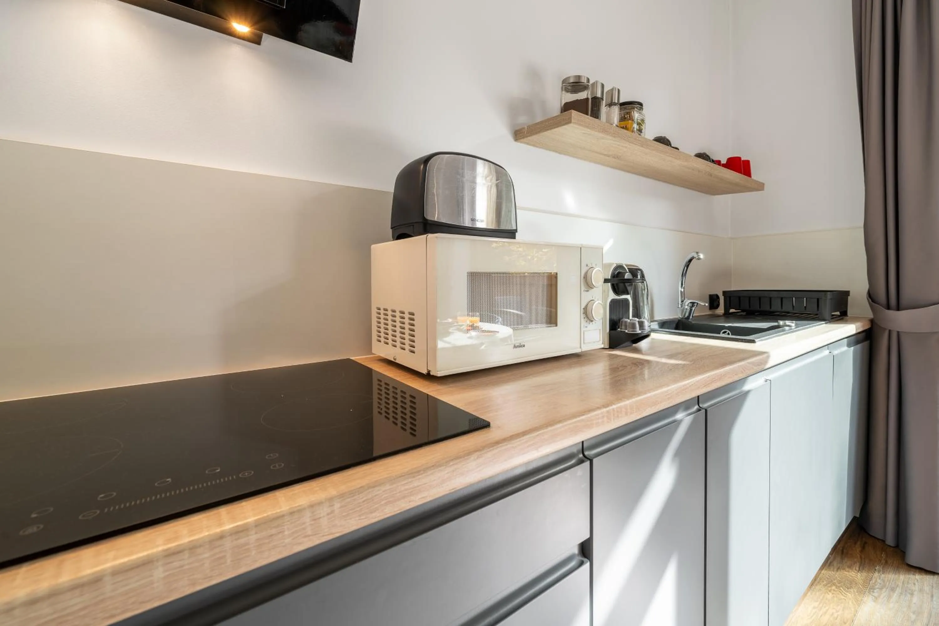 WILLA JAROSTA & SPA, AC -free parking