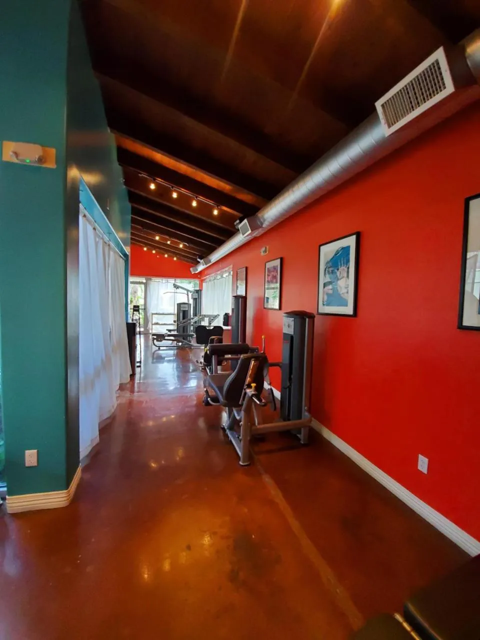 Fitness centre/facilities in La Posada Hotel