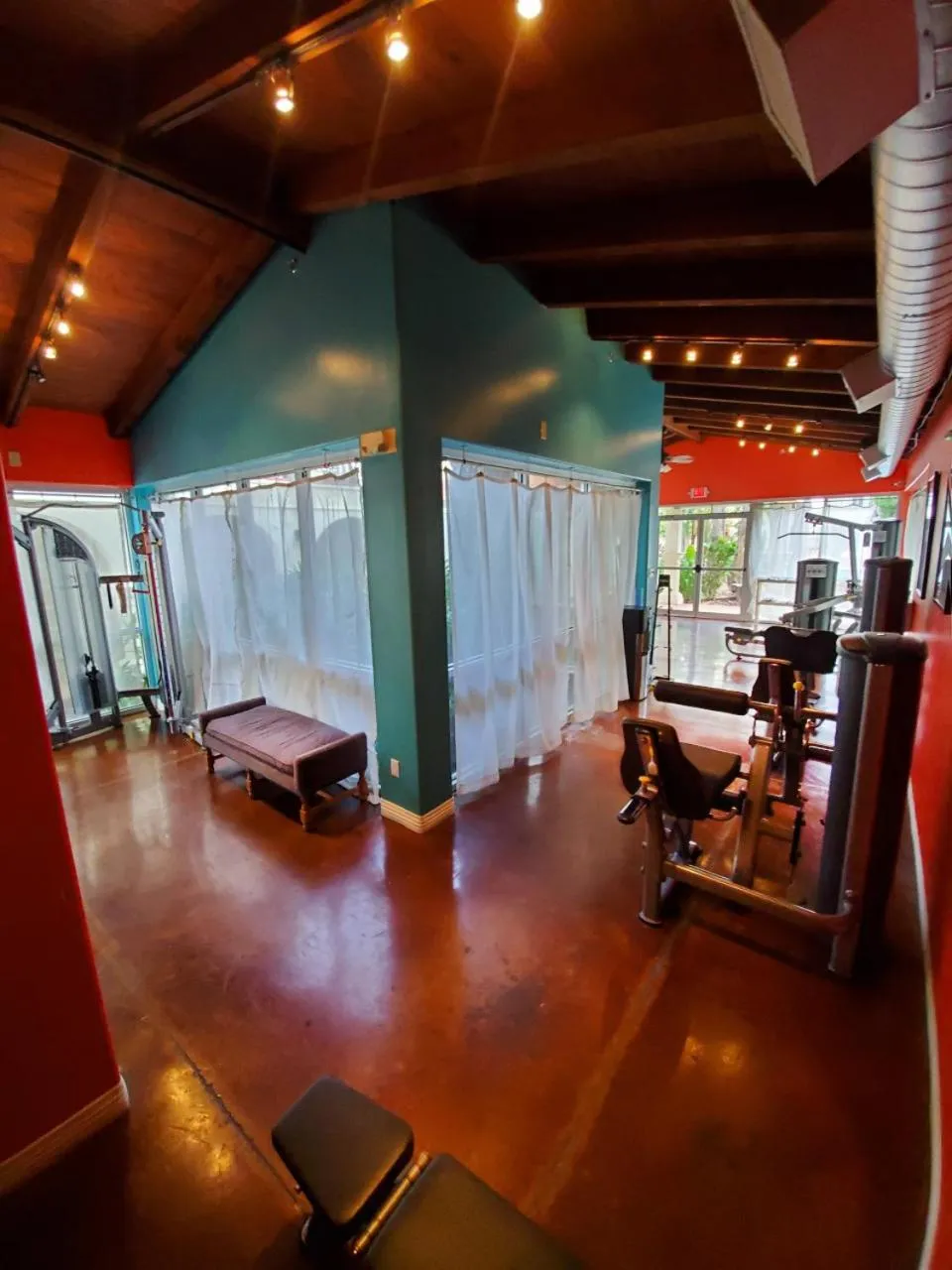 Fitness centre/facilities in La Posada Hotel