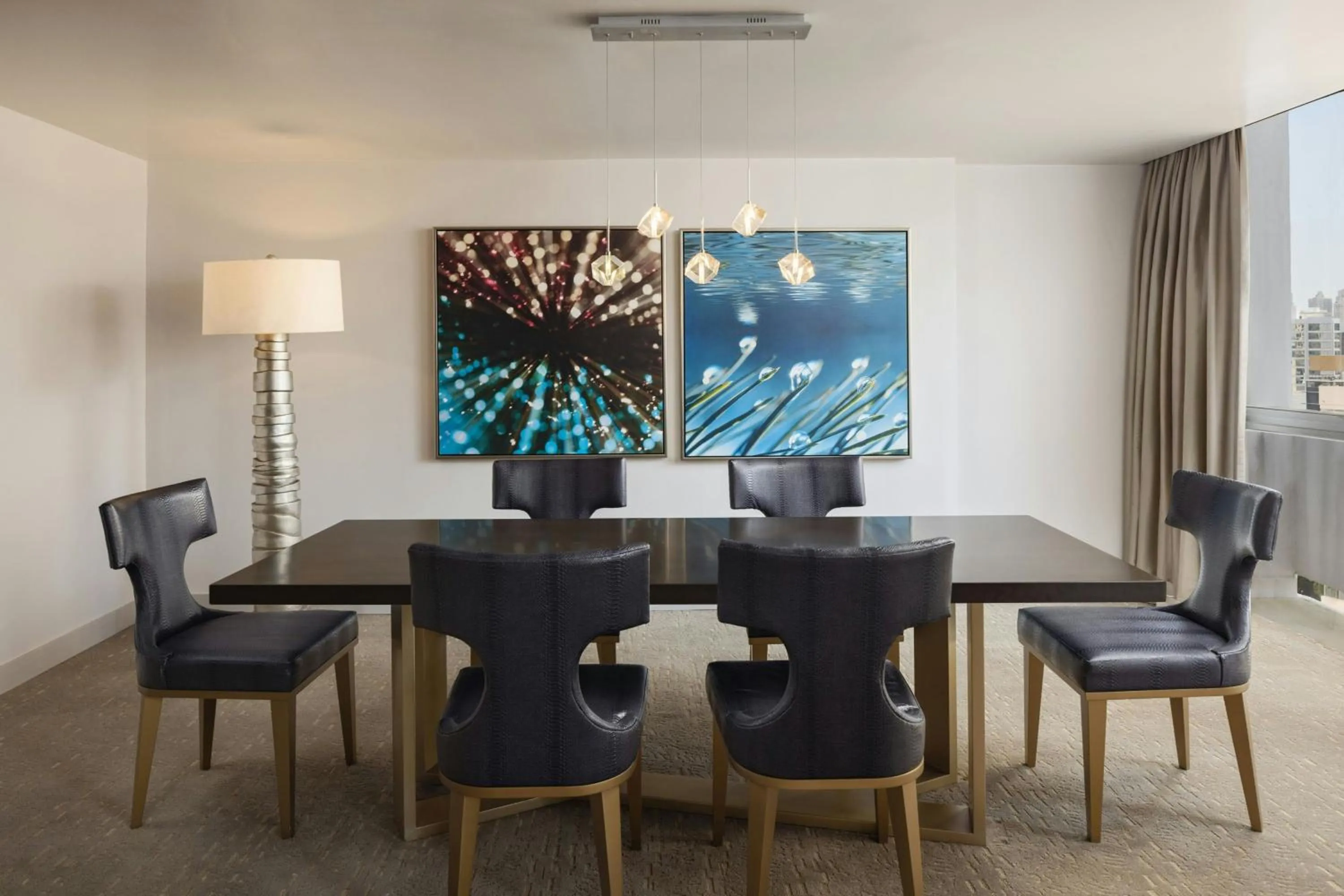 Photo of the whole room in Renaissance Panama City Hotel