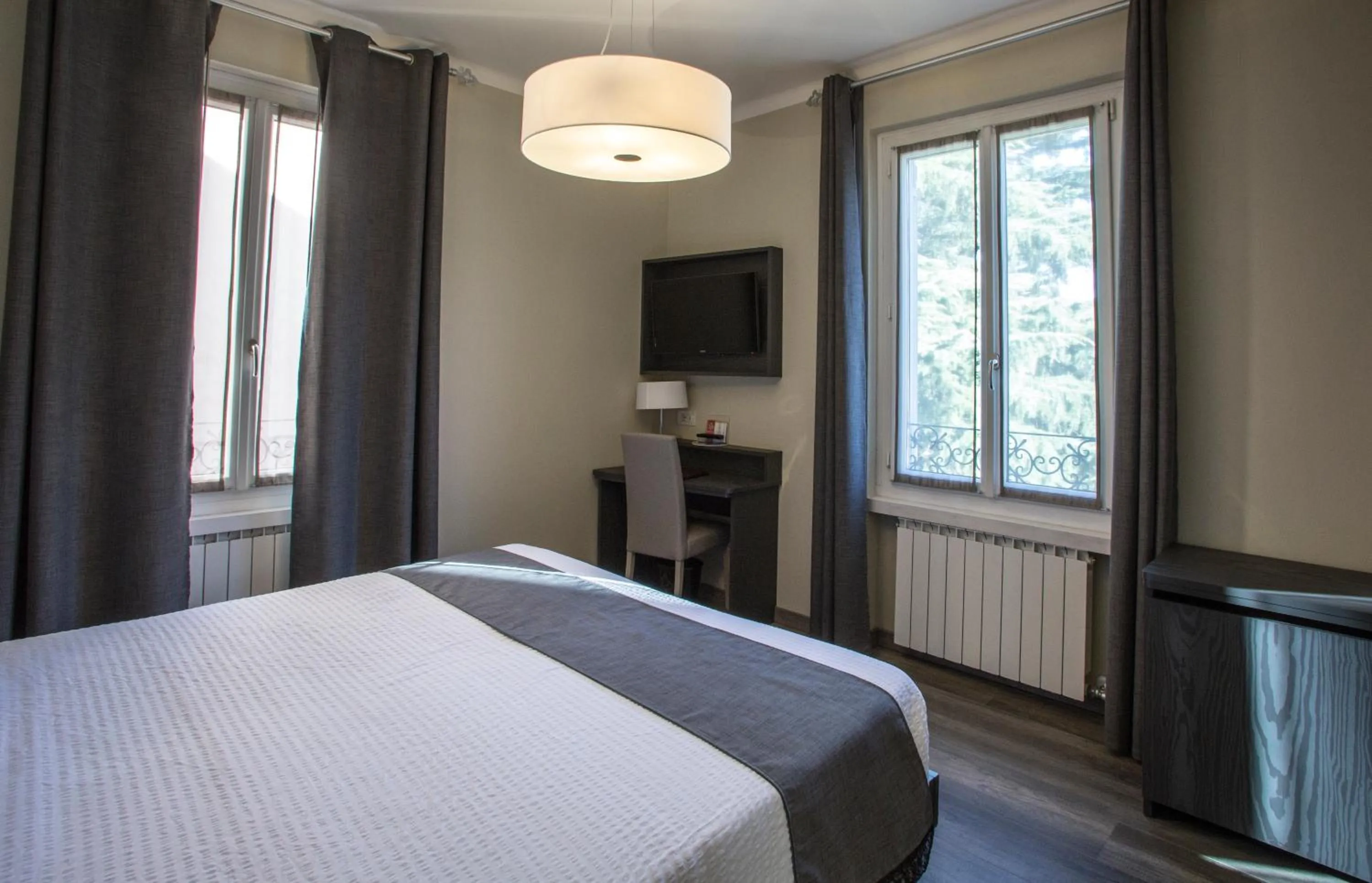 Bed in Hotel Ristorante Eurossola