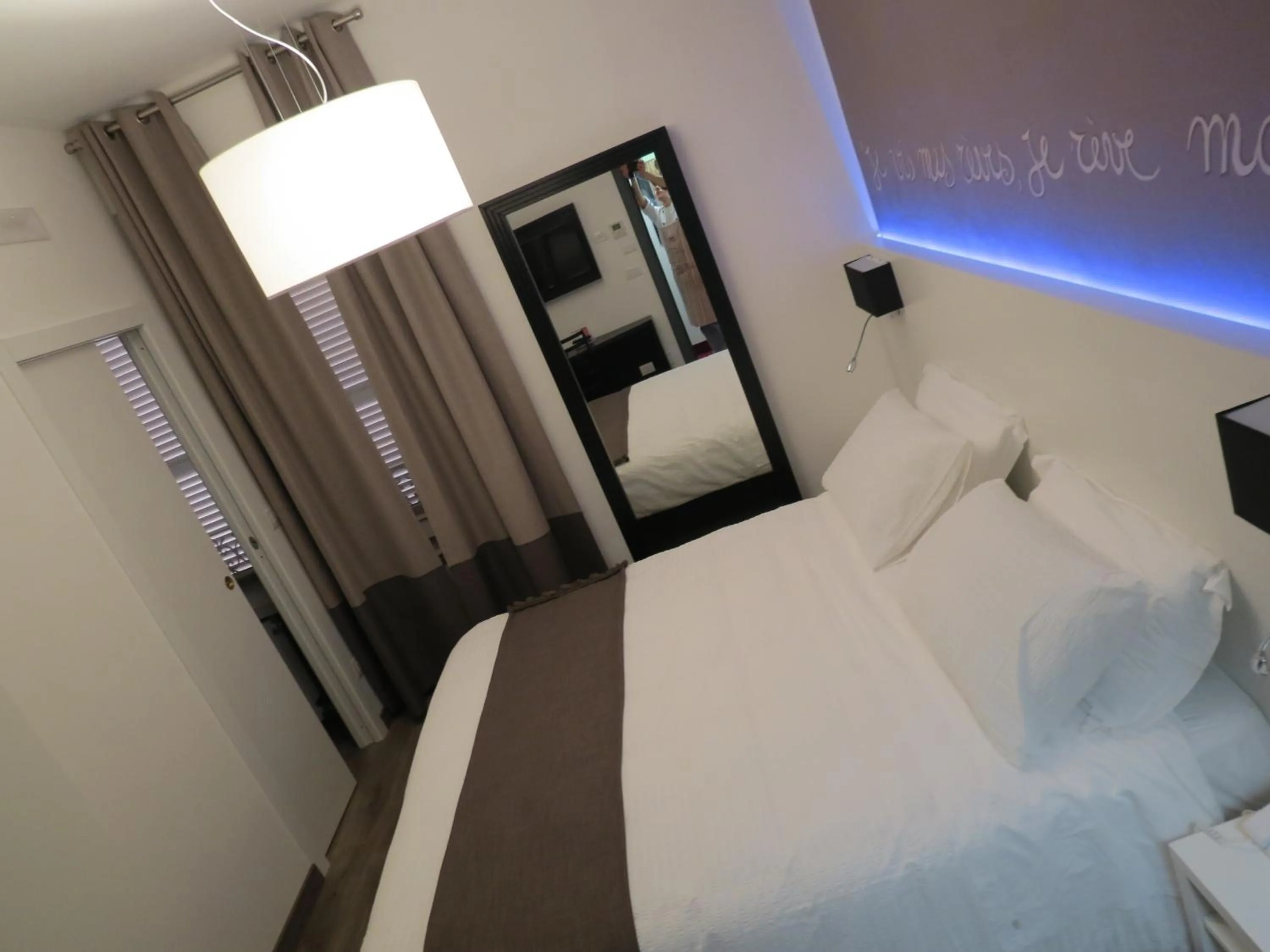 Bed in Hotel Ristorante Eurossola