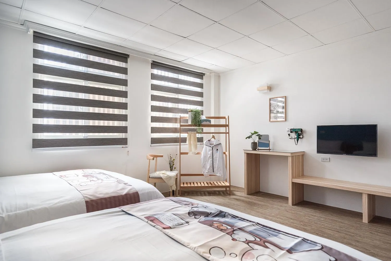 People, Bed in Hibnb Guesthouse
