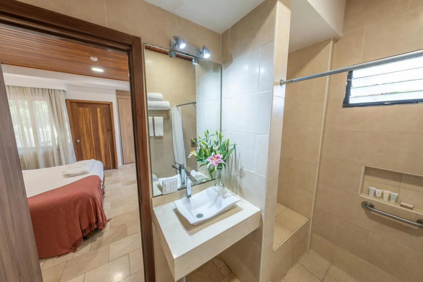 Bathroom in Hotel Faranda Guayacanes, a member of Radisson Individuals