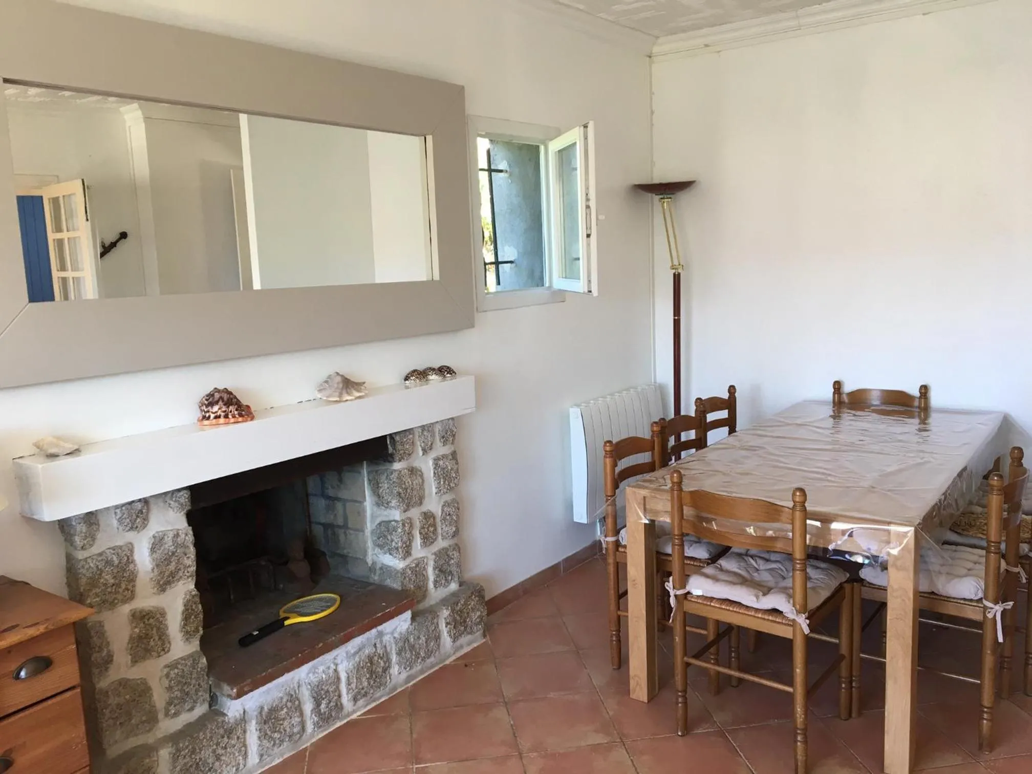 Dining area in Corse Villa Porticcio vue Mer