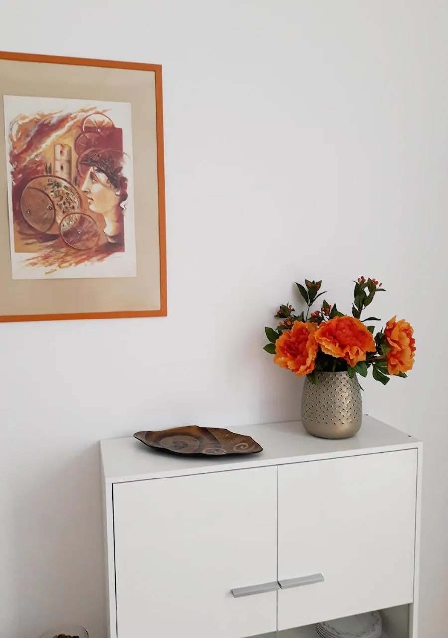 Decorative detail in Il sole del Vaticano