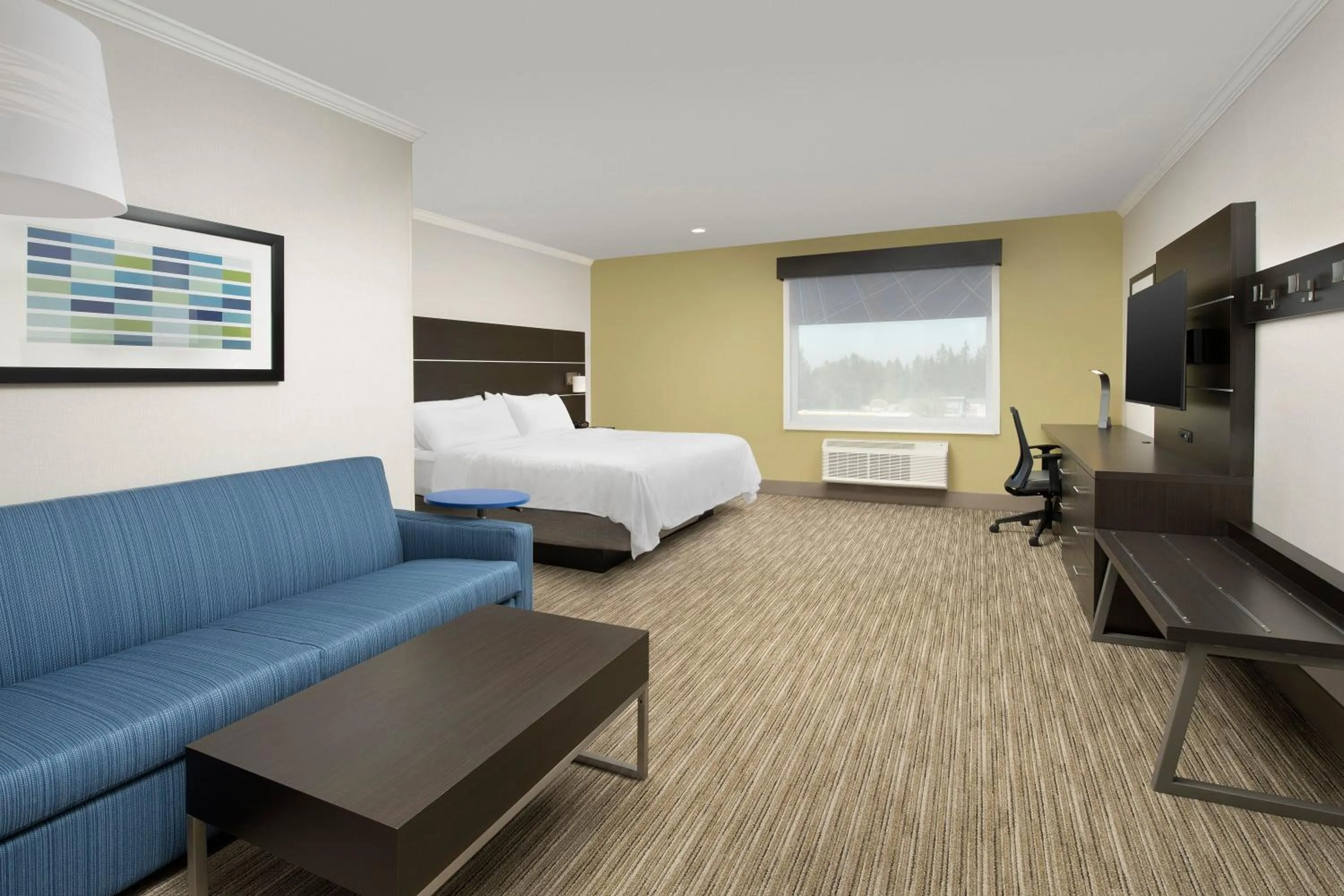 Photo of the whole room, Bed in Holiday Inn Express Puyallup by IHG