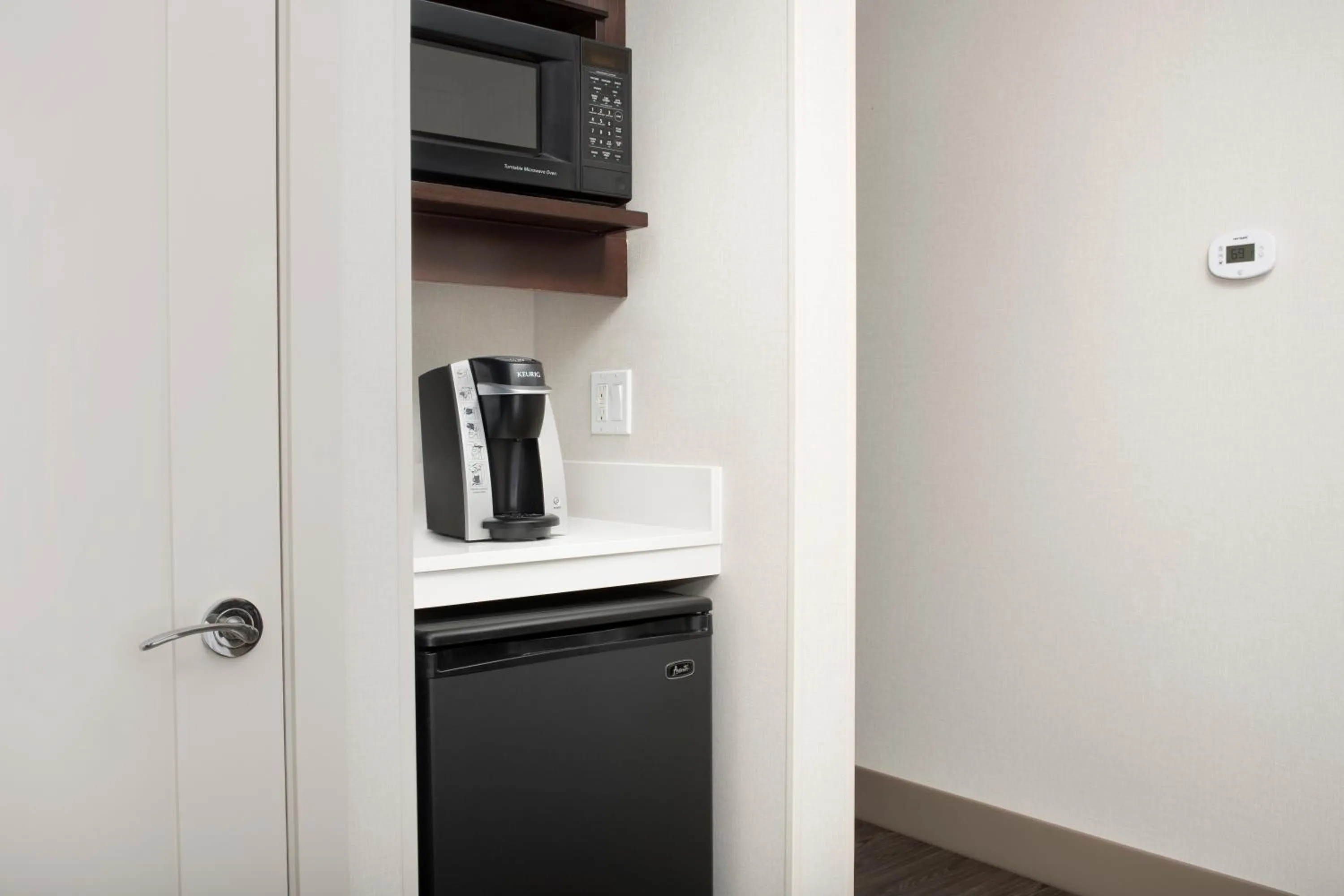 Photo of the whole room in Holiday Inn Express Puyallup by IHG