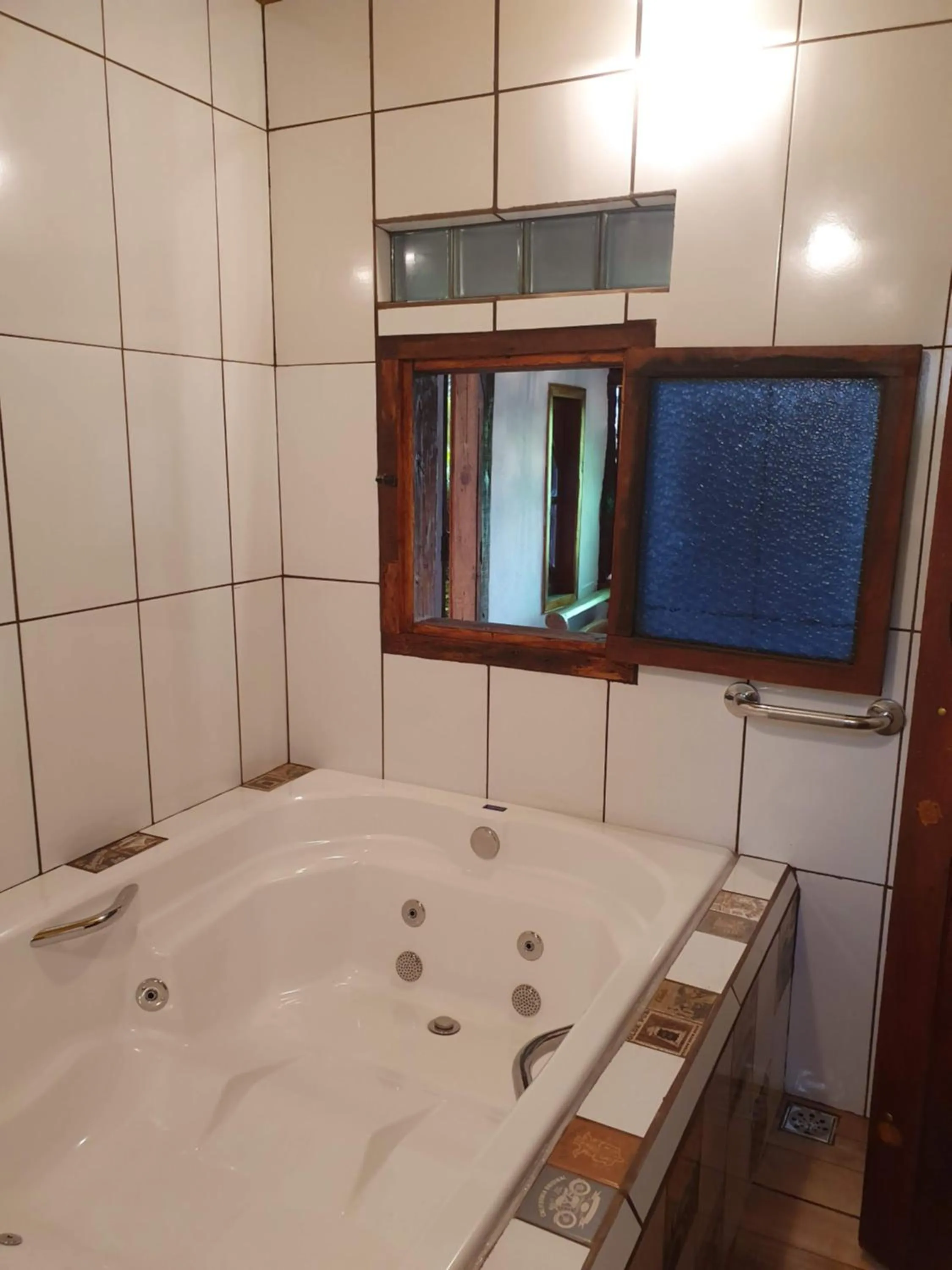 Hot Tub in Capricho Asturiano