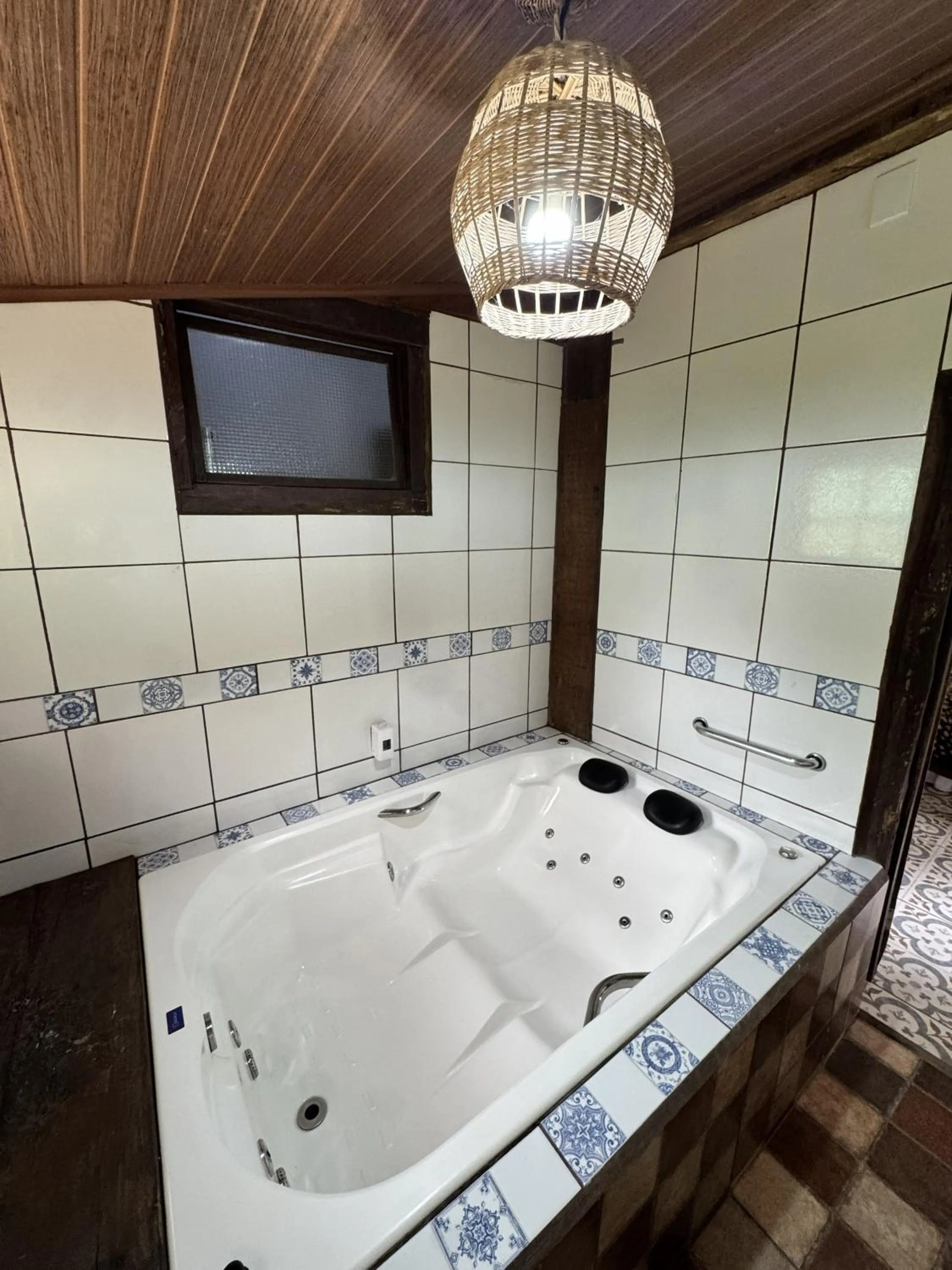 Hot Tub in Capricho Asturiano