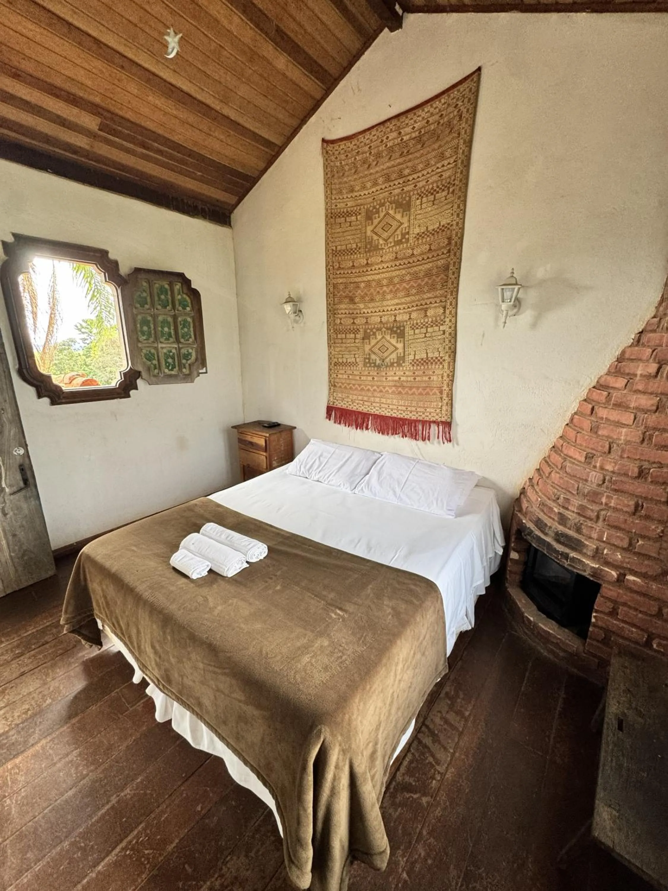 Bedroom, Bed in Capricho Asturiano