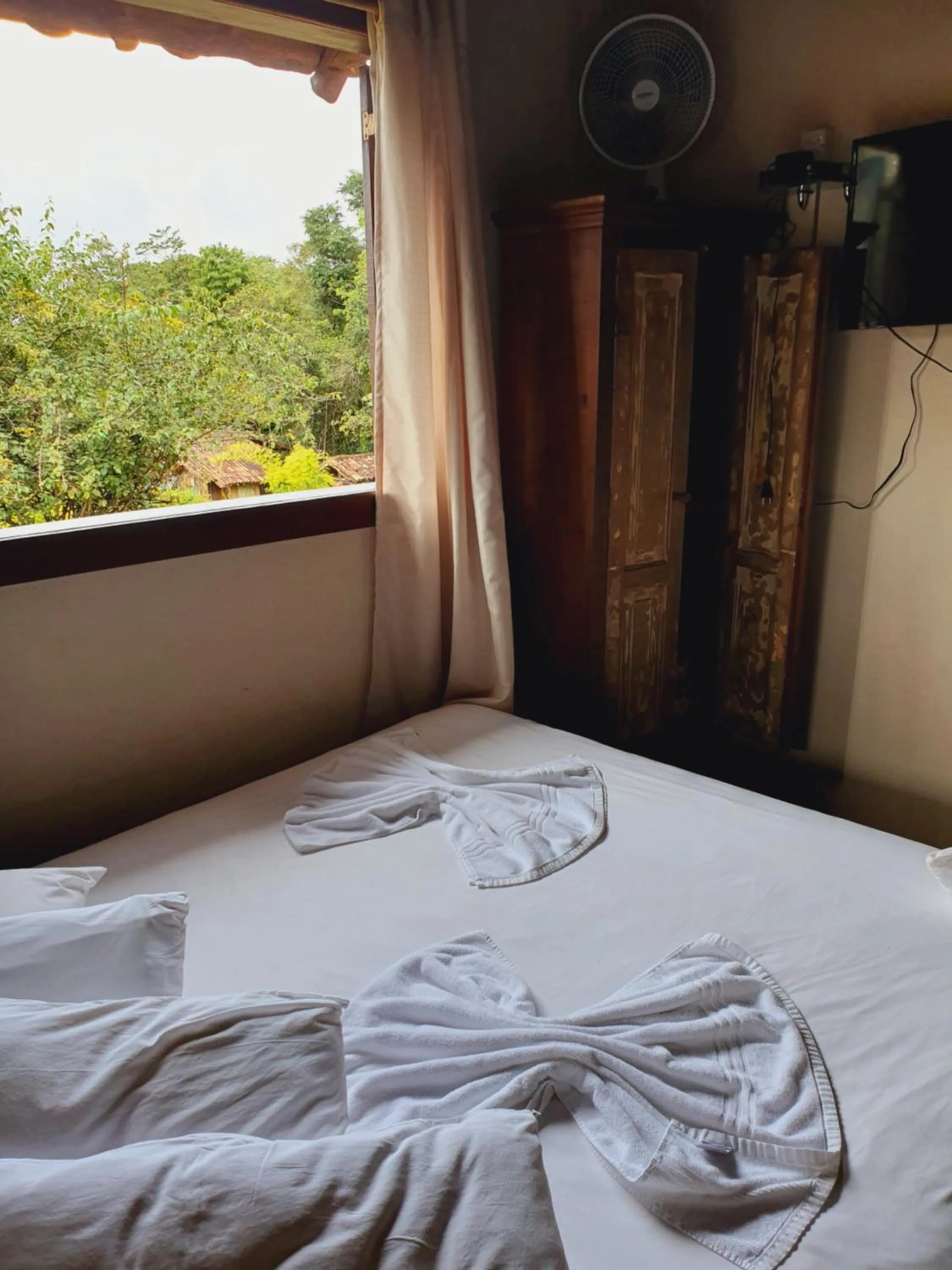 Photo of the whole room, Bed in Capricho Asturiano