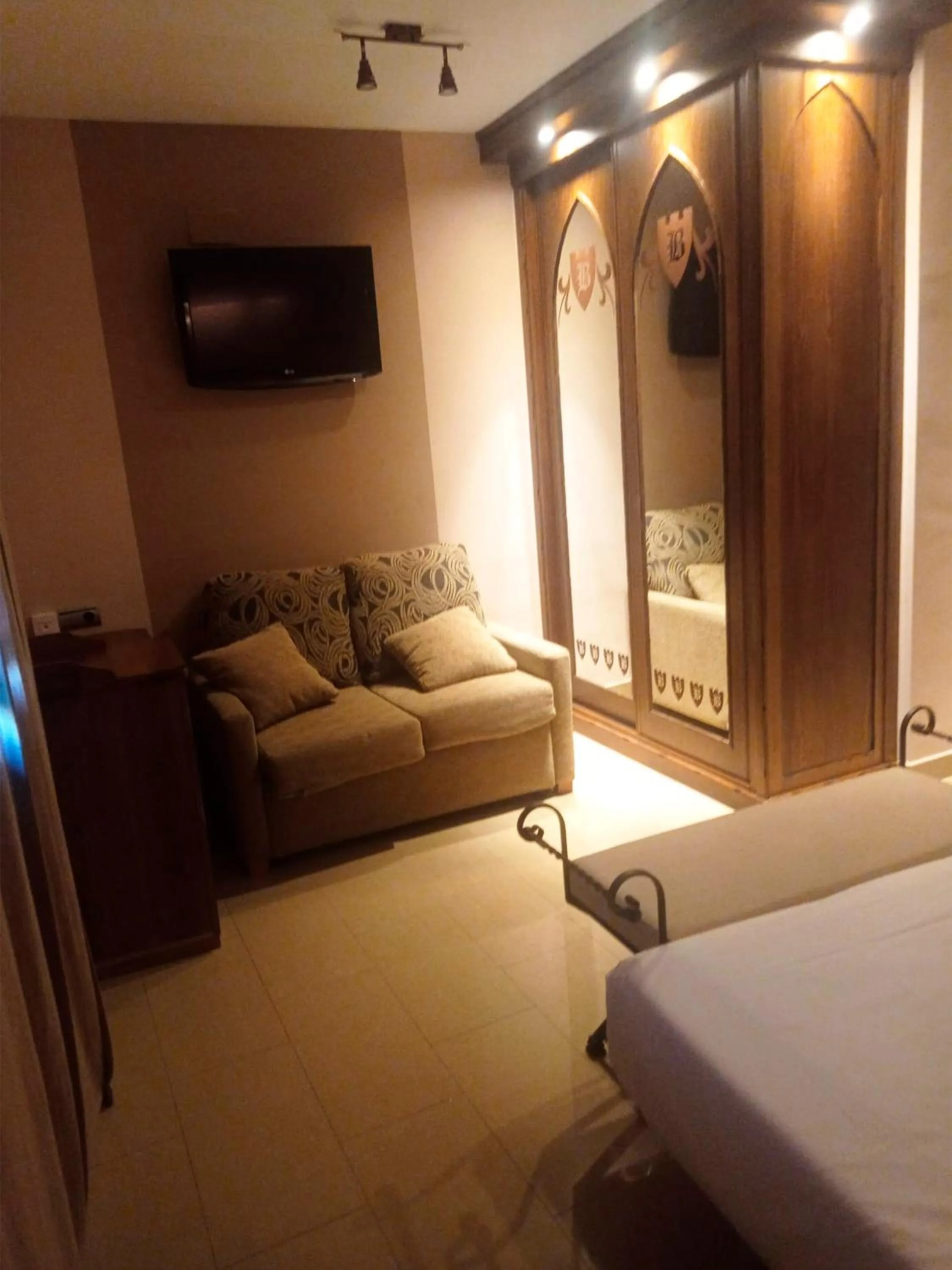 Bed in Hotel La Brasa