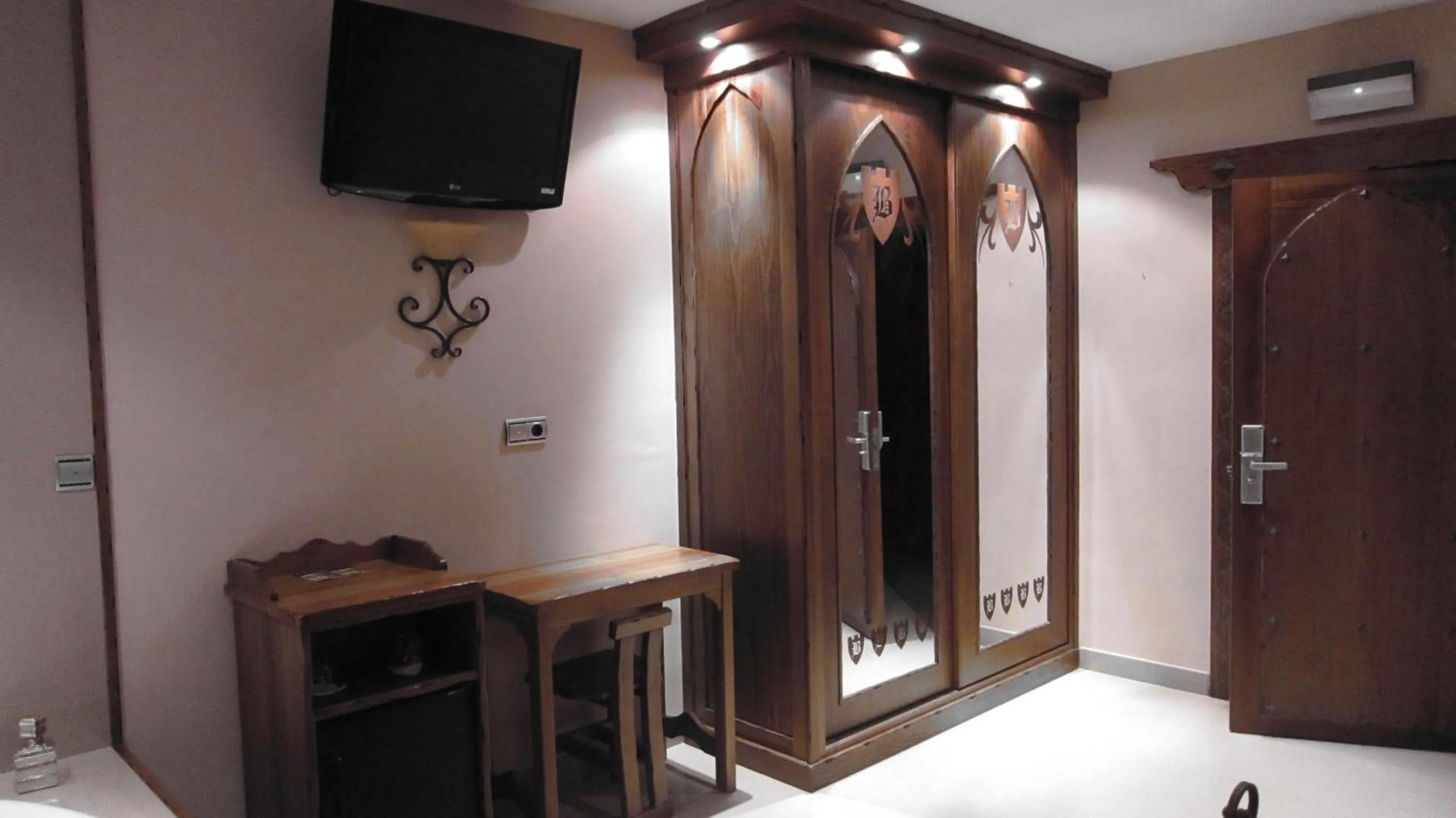 Decorative detail in Hotel La Brasa