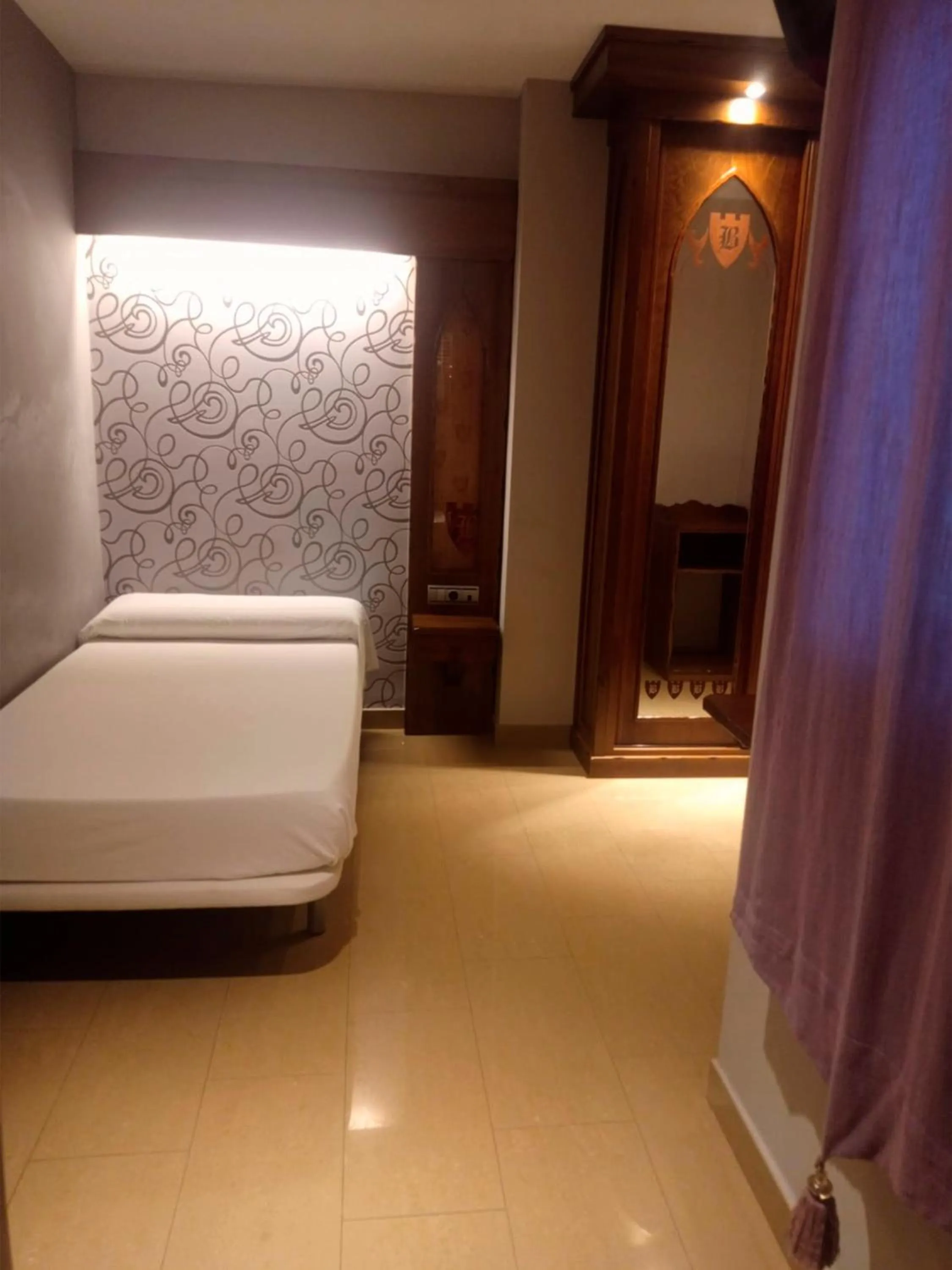 Bed in Hotel La Brasa