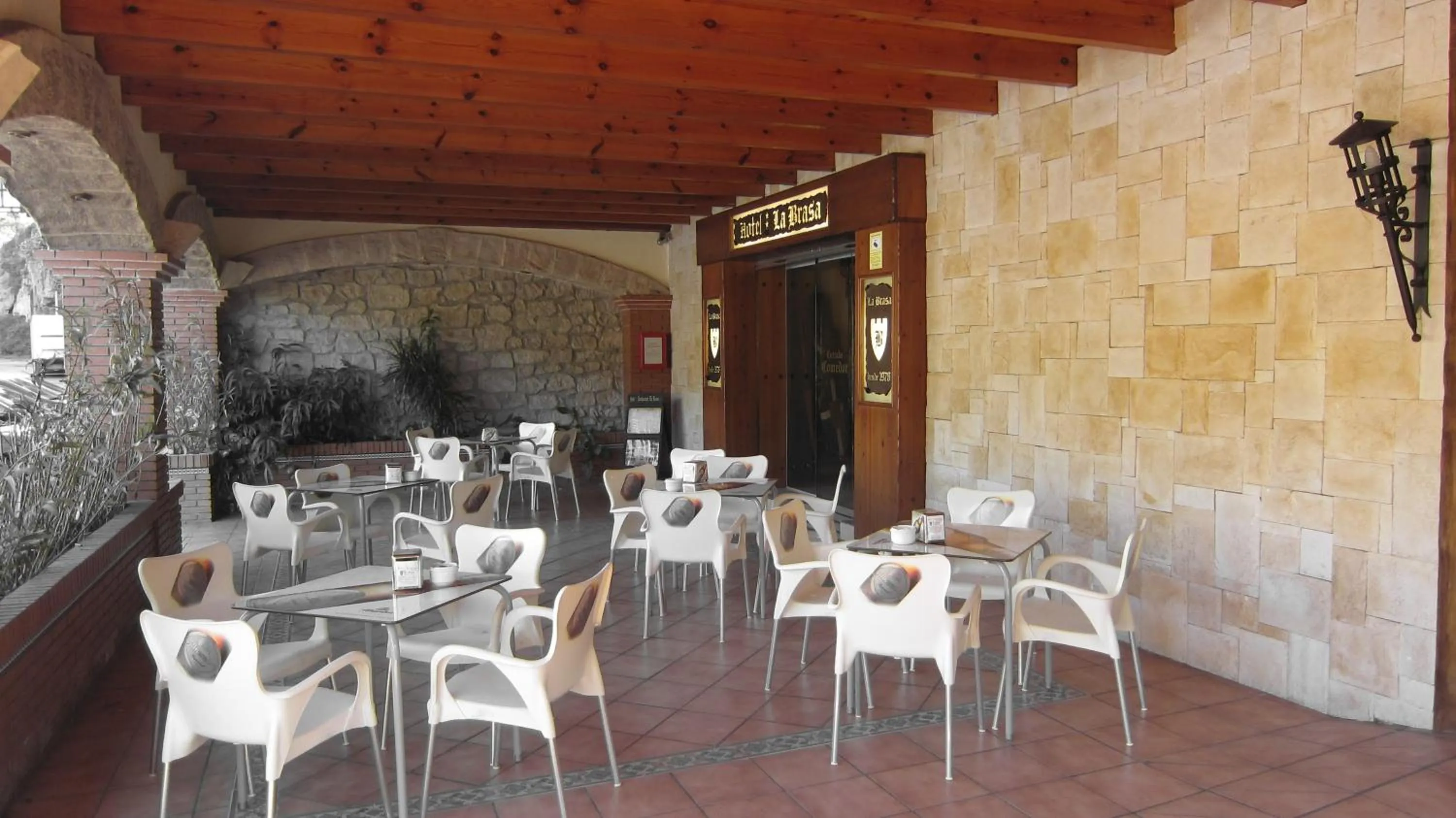 Balcony/Terrace in Hotel La Brasa