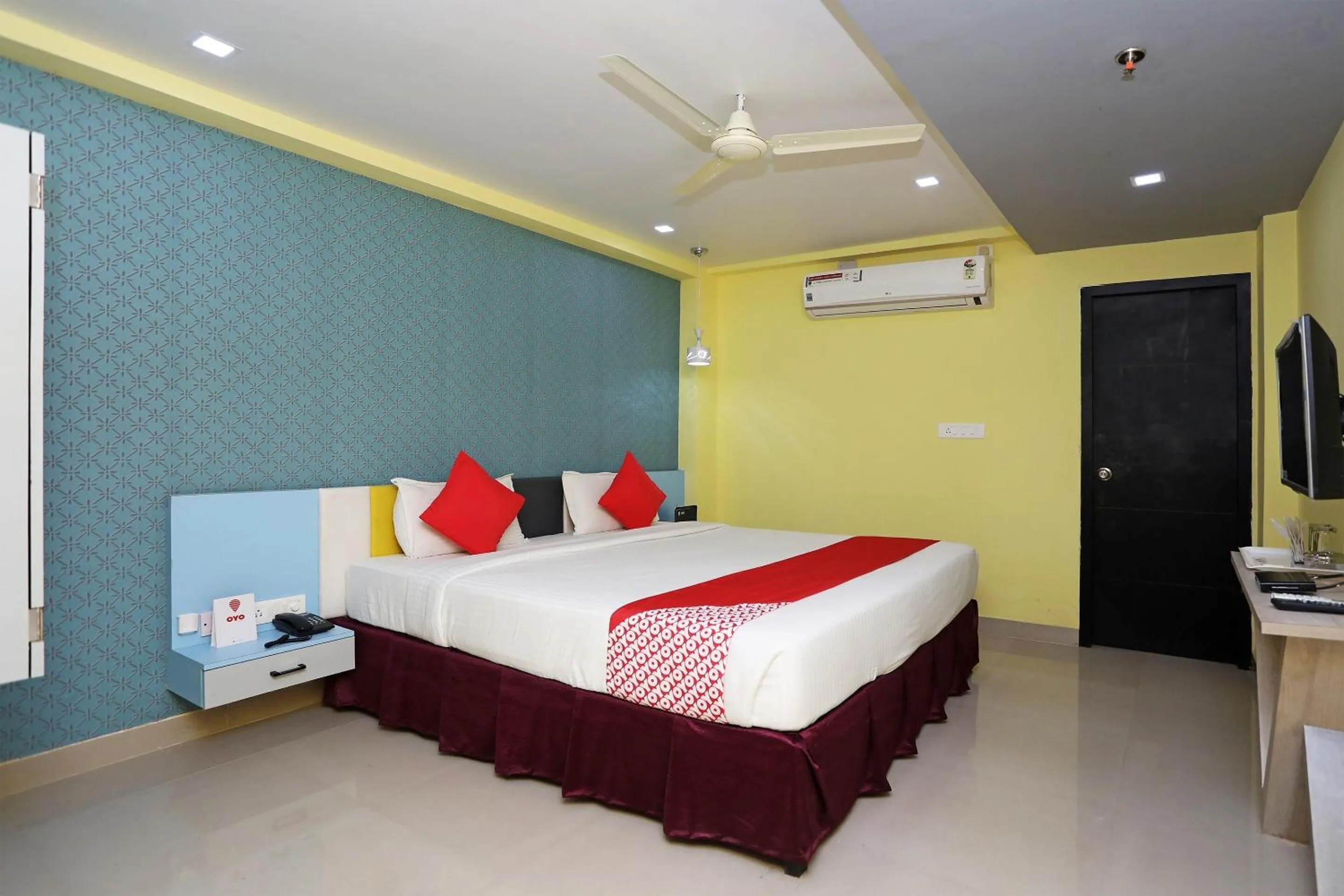 Bedroom in Super Capital O Sai Jagannath