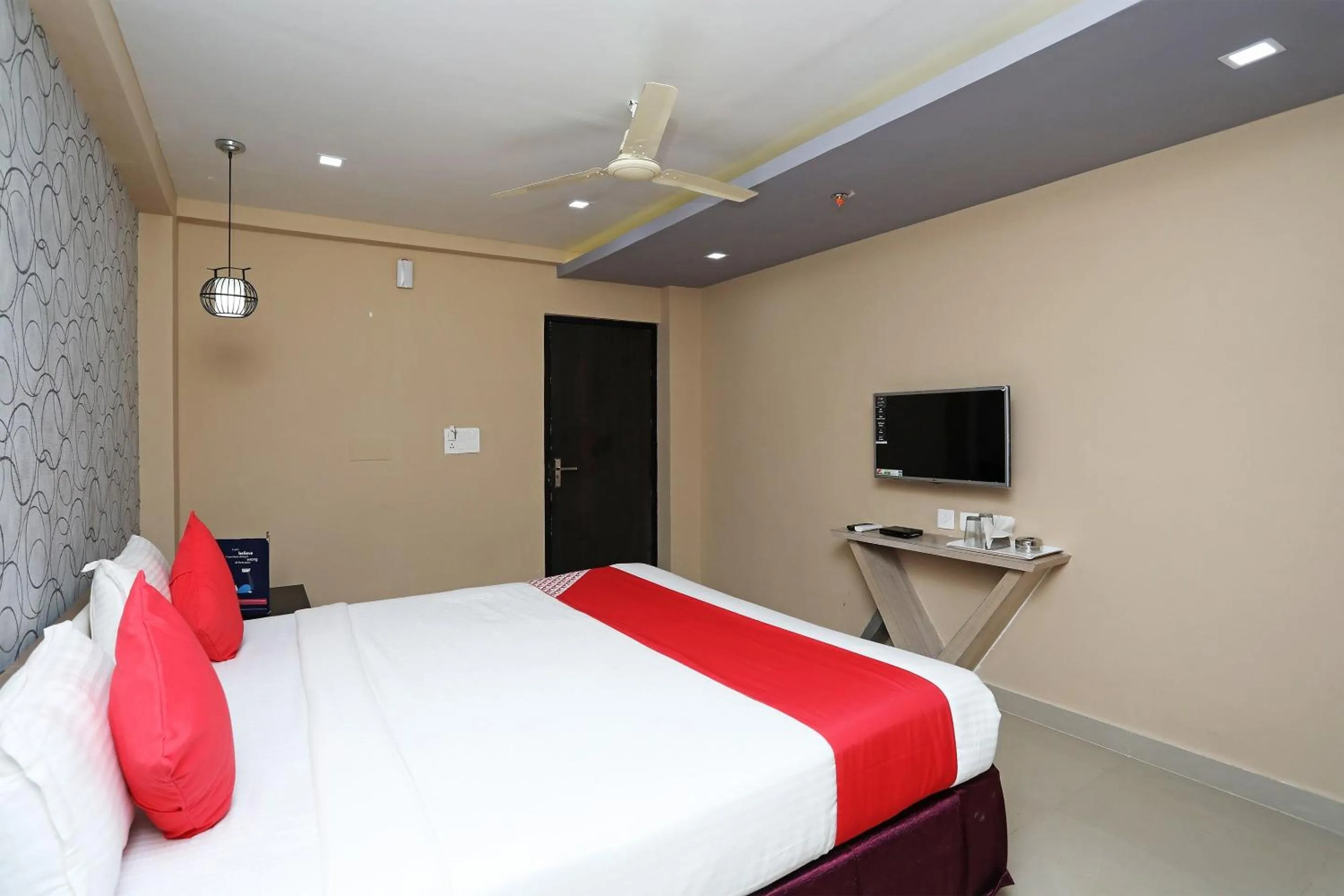 Standard Double Room - single occupancy in Super Capital O Sai Jagannath