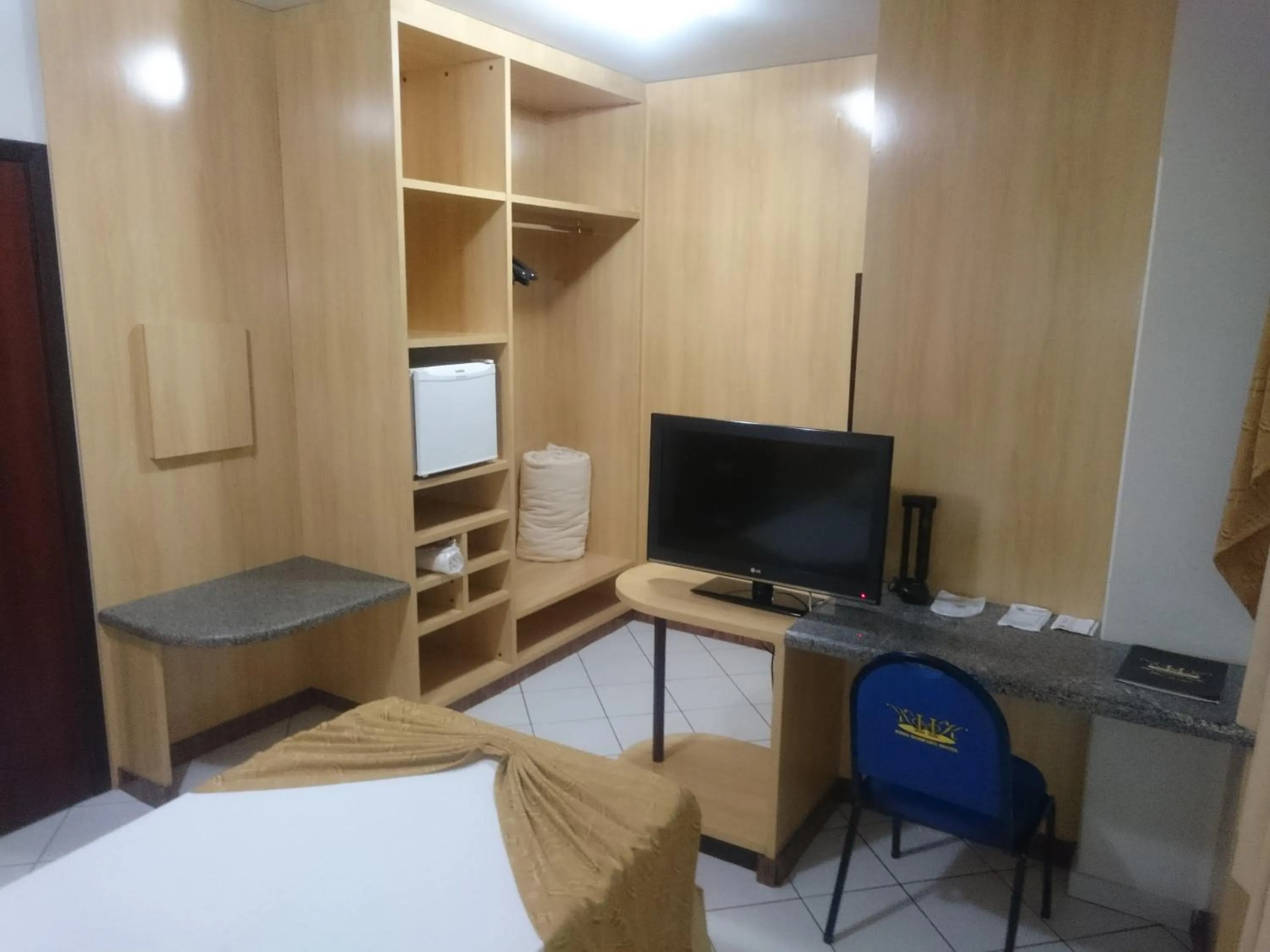 Bed in King Konfort Hotel