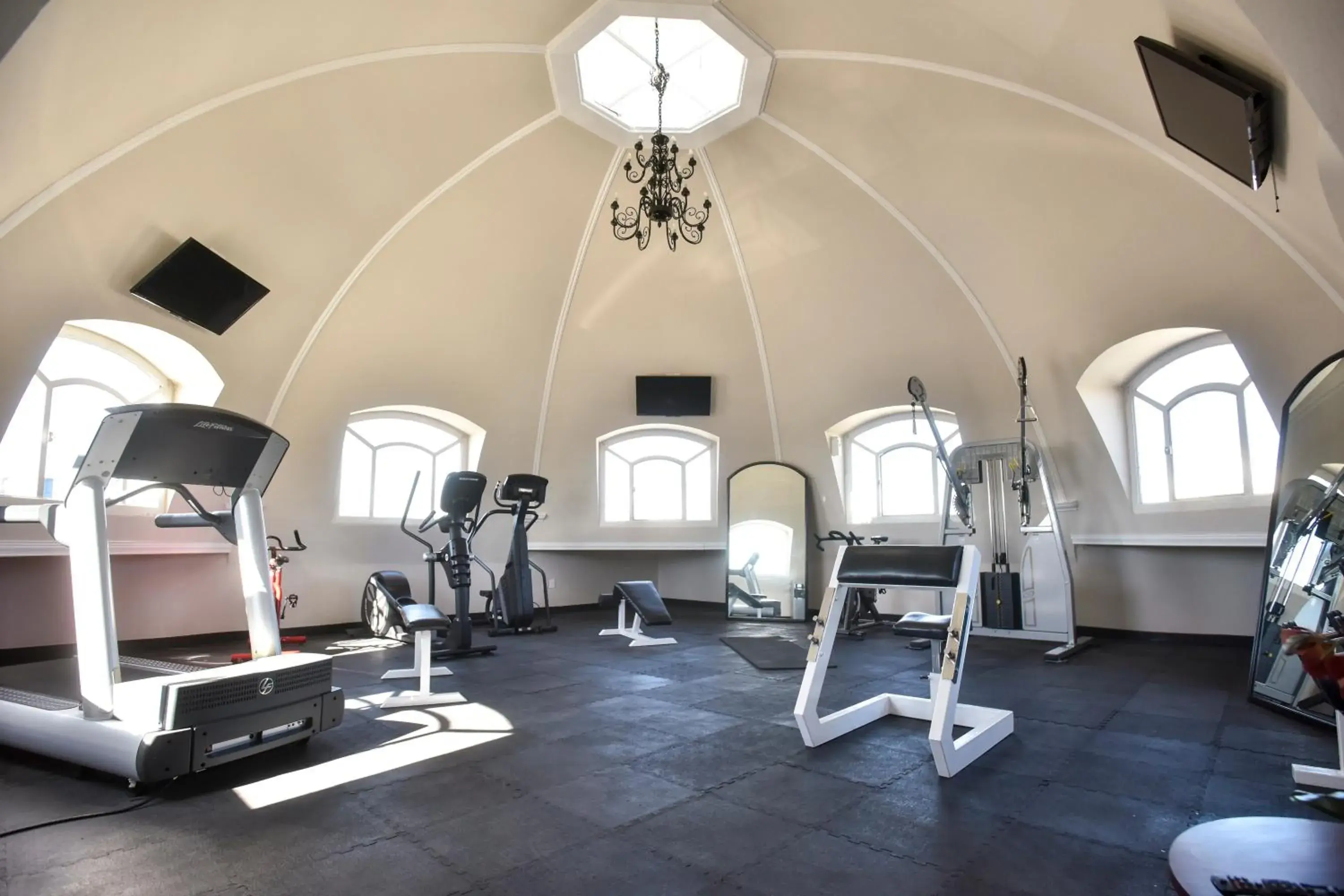 Fitness centre/facilities in Plaza Camelinas Hotel Fitness centre/facilities in Plaza Camelinas Hotel