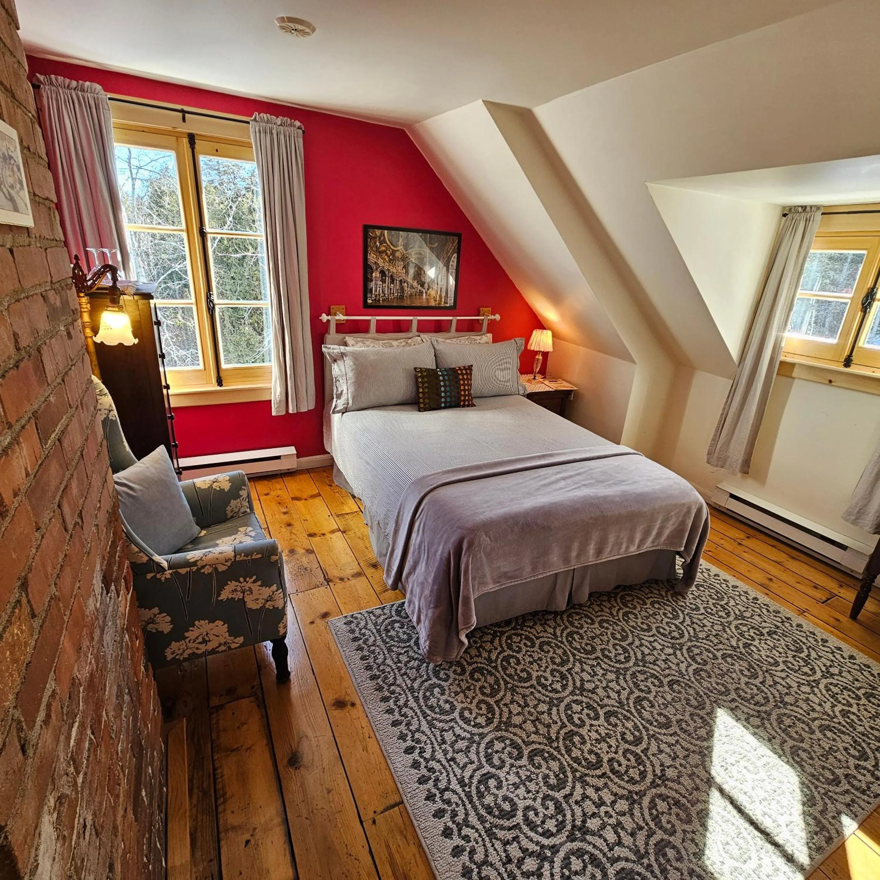 Bedroom, Bed in Auberge La Châtelaine