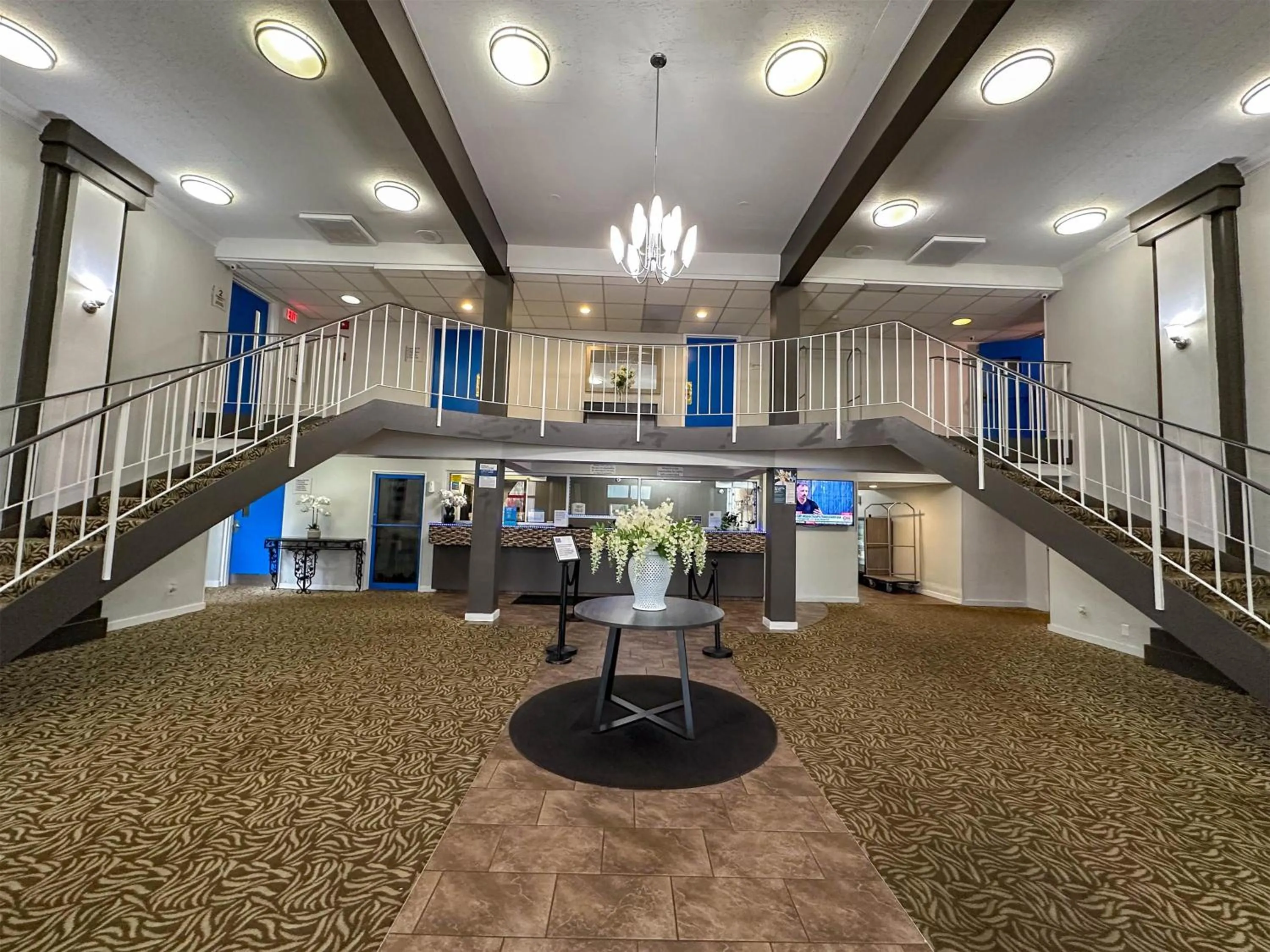 Lobby or reception in Motel 6 Rochester, NY - Airport