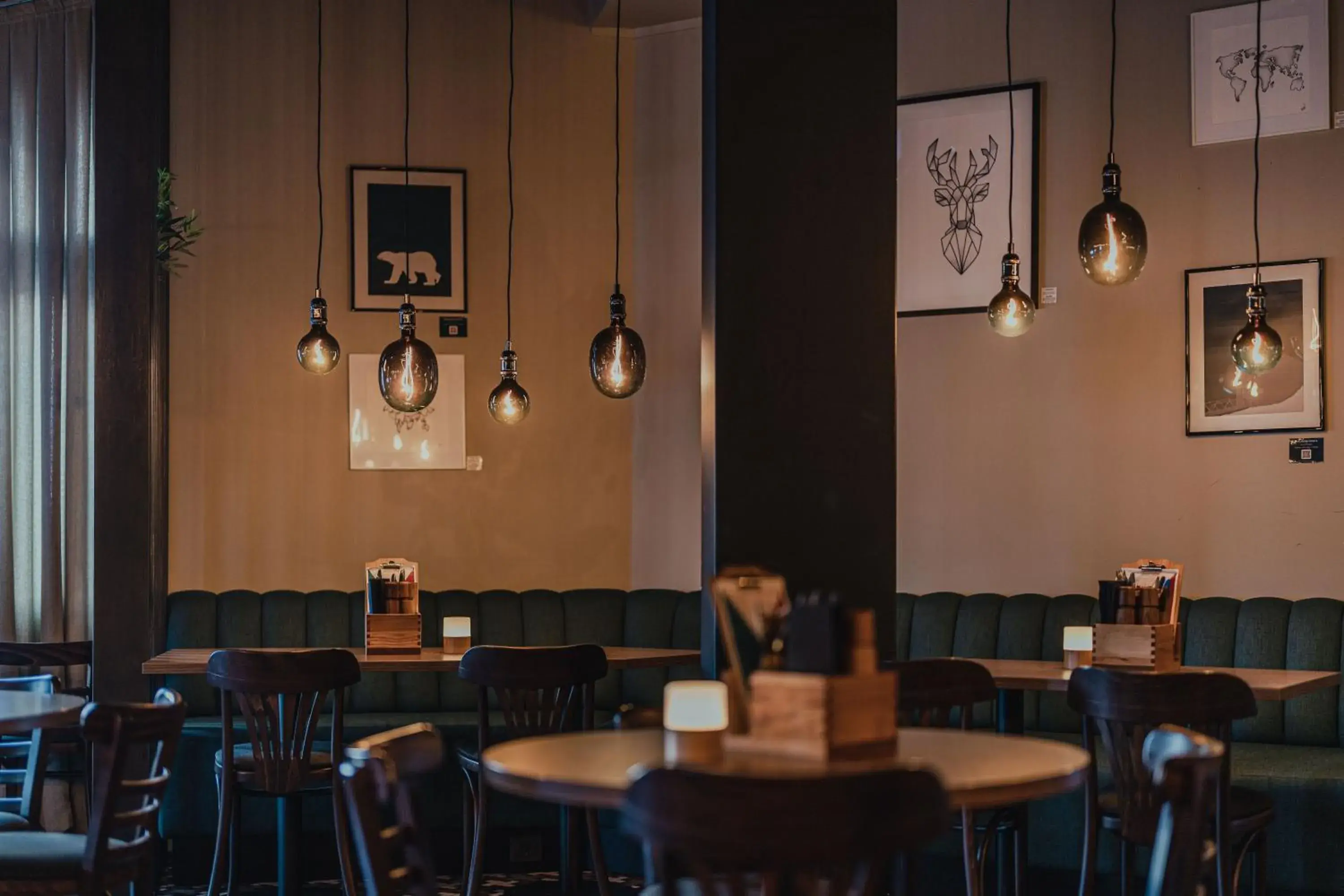 Restaurant/places to eat in Radisson Blu Polar Hotel, Spitsbergen Restaurant/places to eat in Radisson Blu Polar Hotel, Spitsbergen