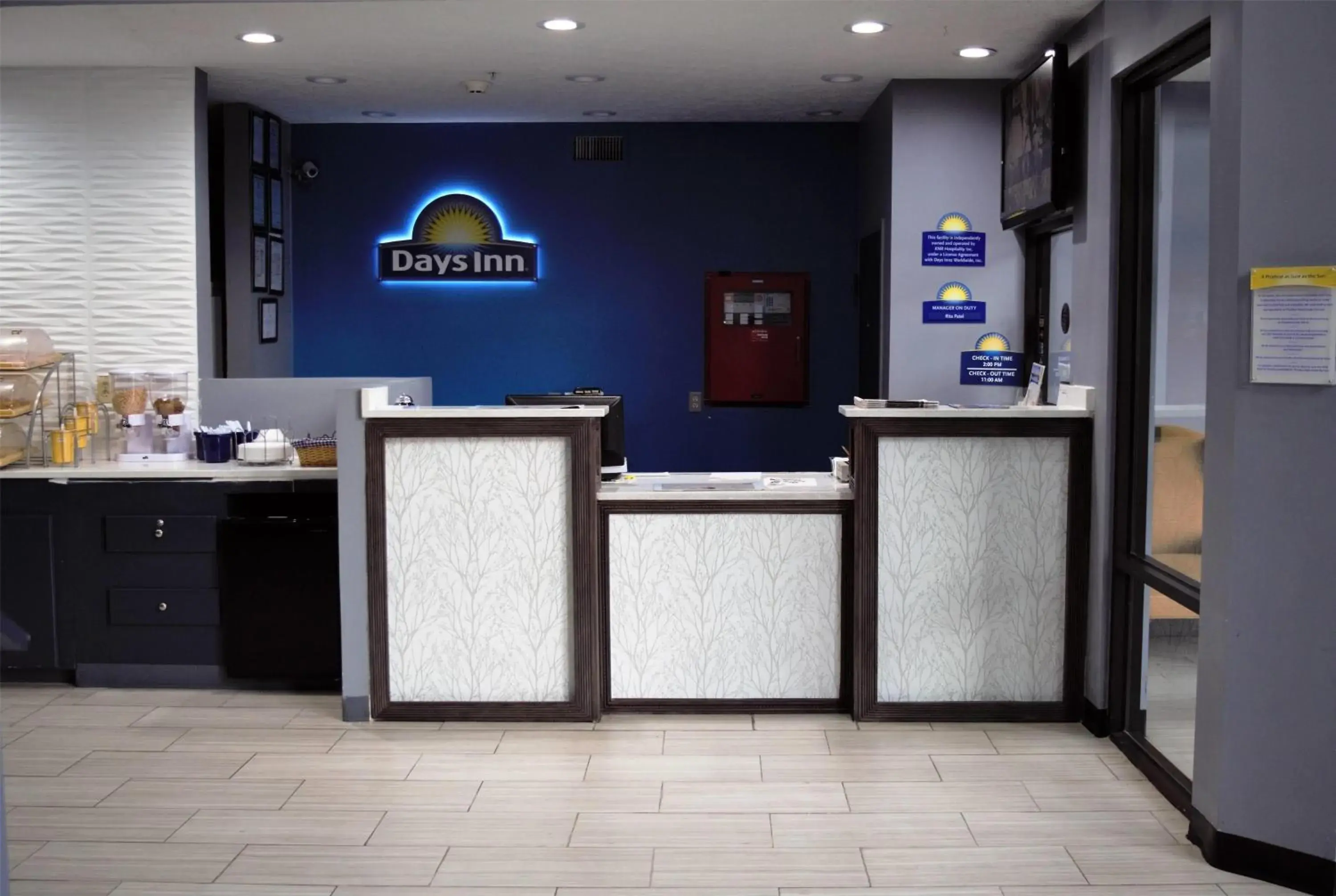 Lobby or reception in Days Inn by Wyndham Montgomery Lobby or reception in Days Inn by Wyndham Montgomery