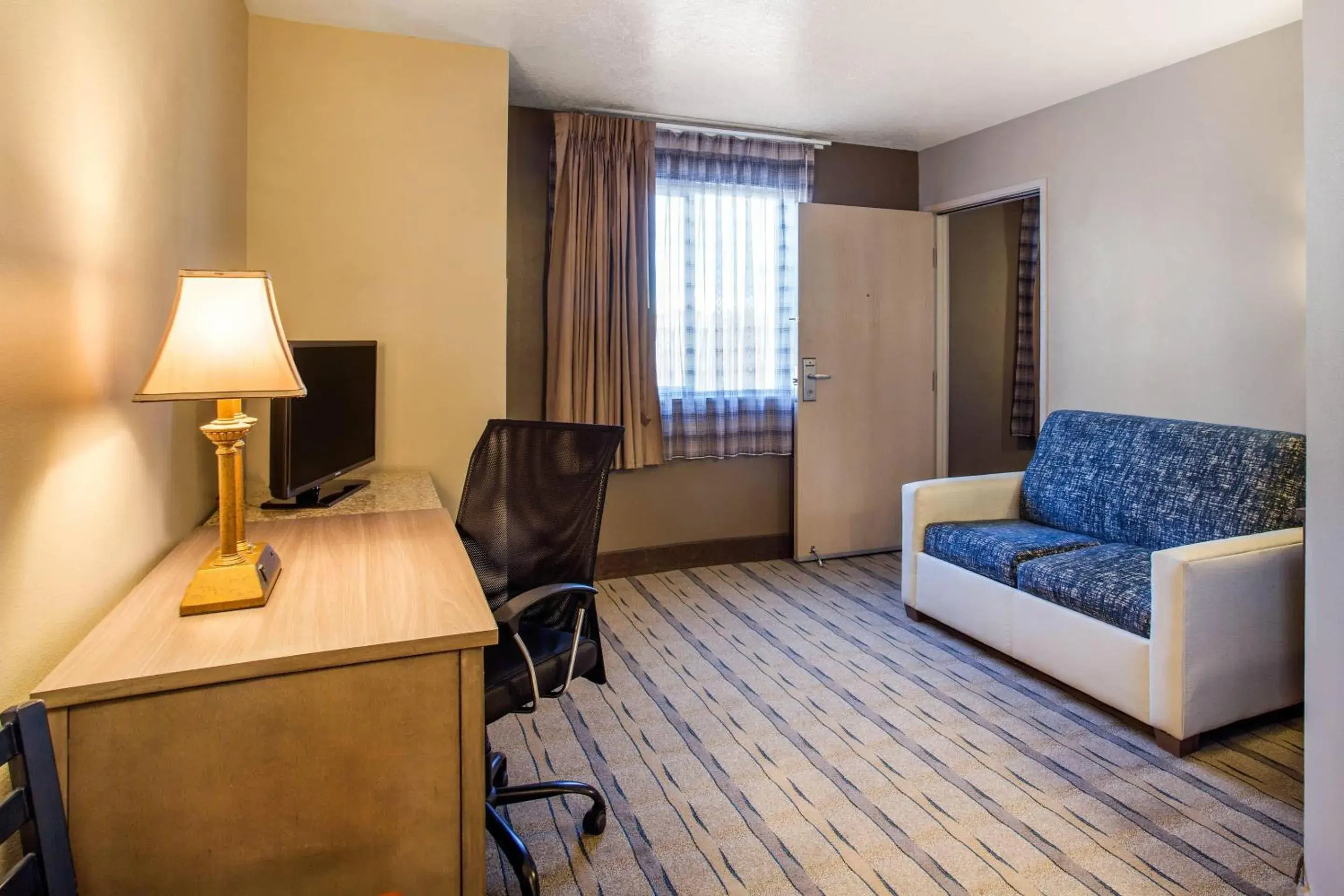 Bedroom in Quality Inn Moriarty Bedroom in Quality Inn Moriarty