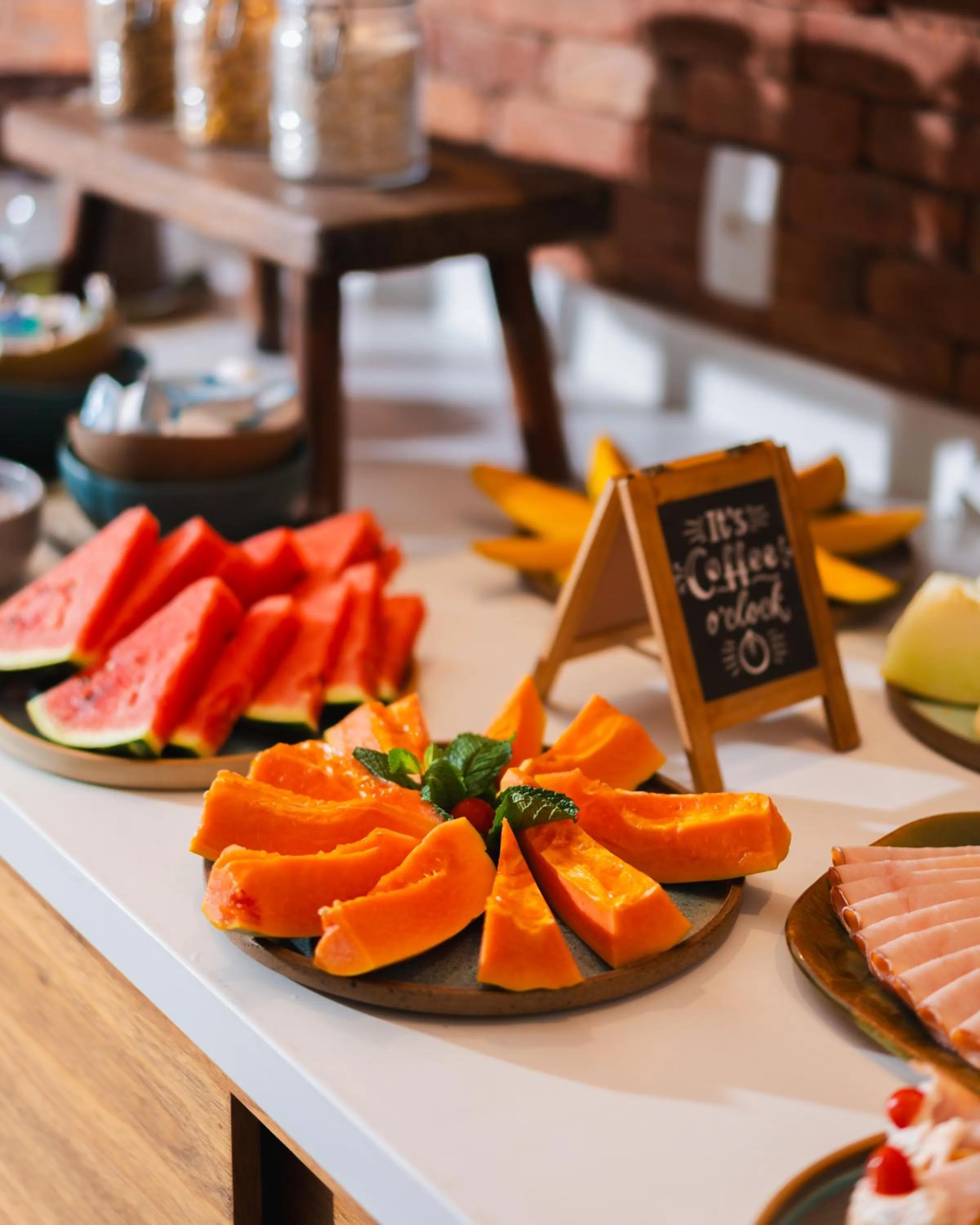 Breakfast in La Chimère Buzios Essence