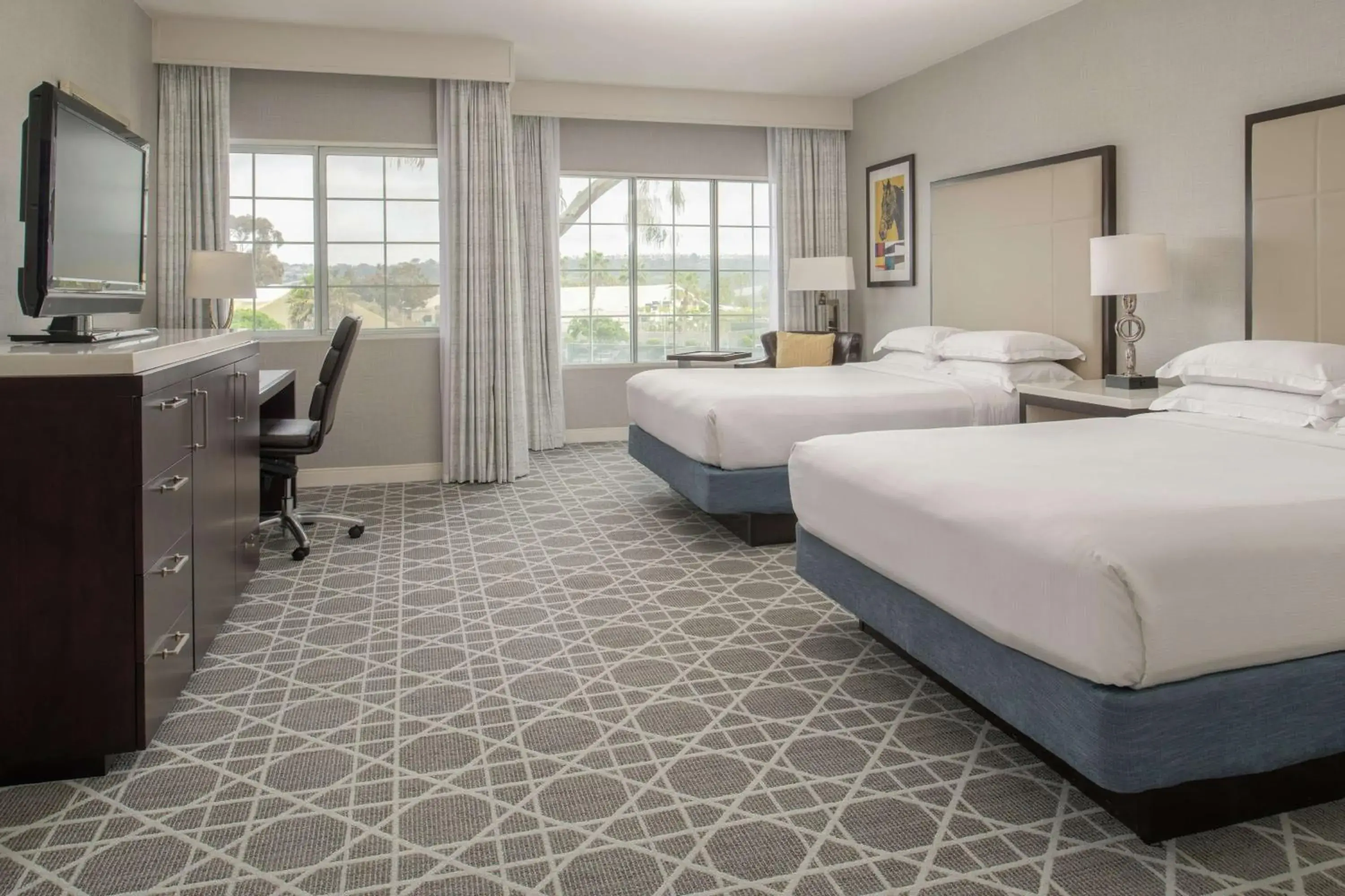 Bedroom, Bed in Hilton San Diego/Del Mar Bedroom, Bed in Hilton San Diego/Del Mar
