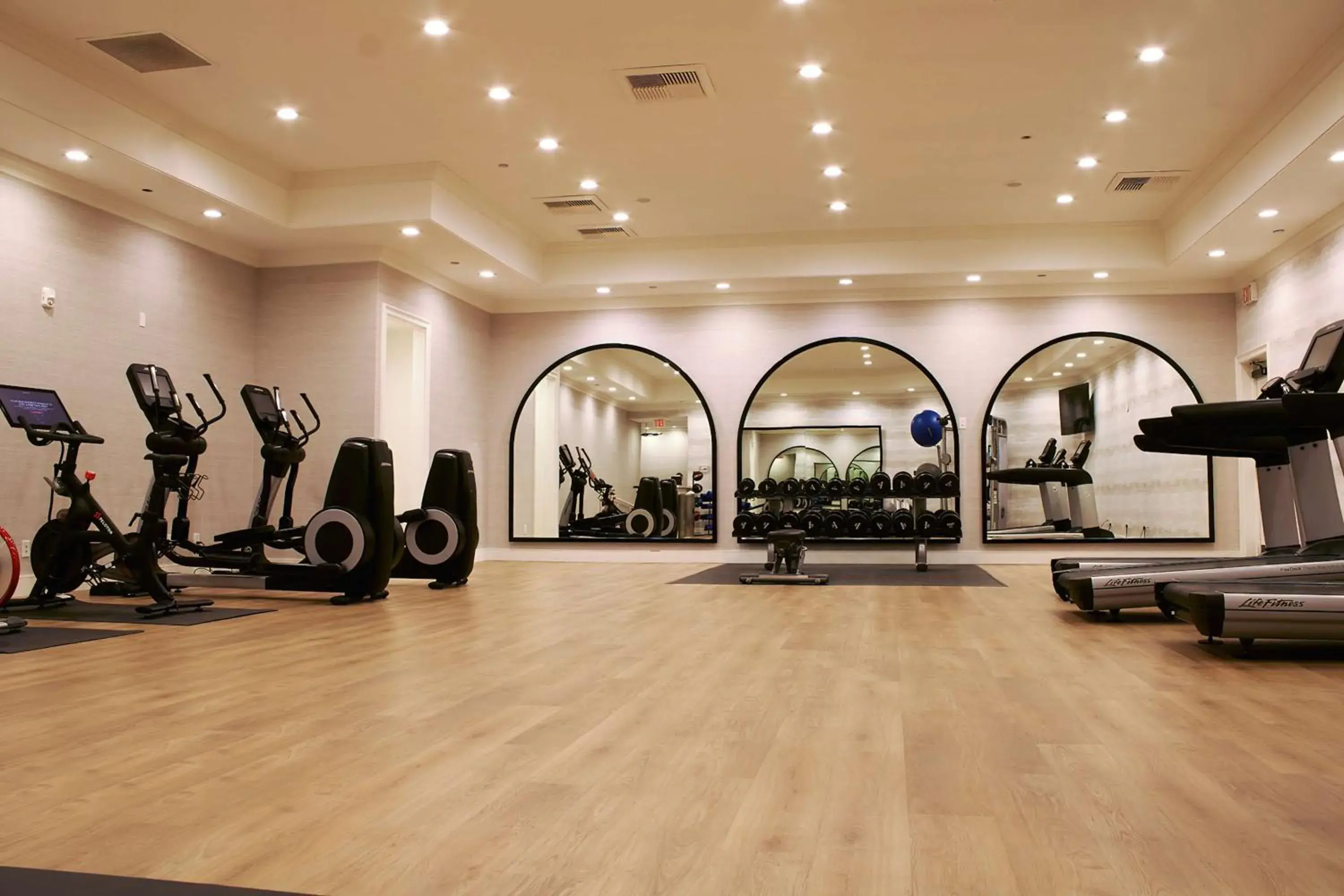 Fitness centre/facilities in Hilton San Diego/Del Mar Fitness centre/facilities in Hilton San Diego/Del Mar