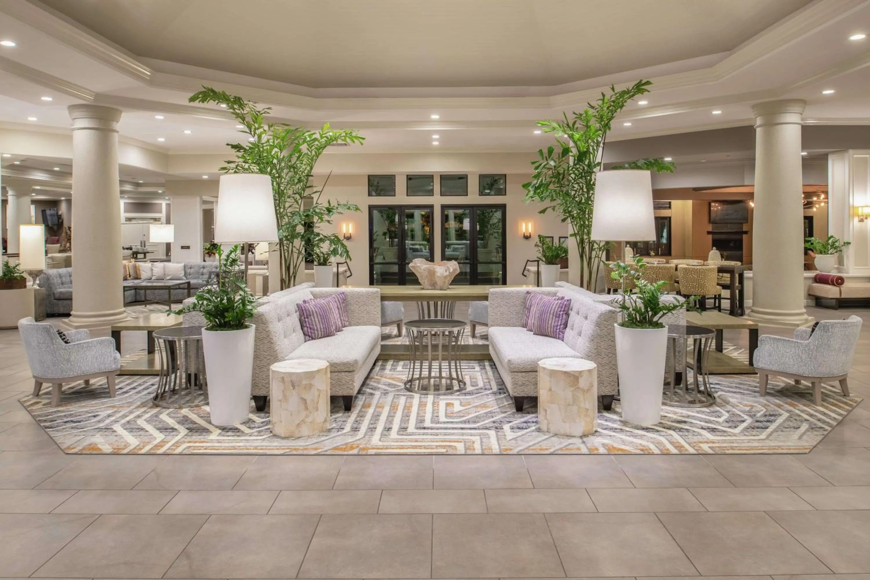 Lobby or reception in Hilton San Diego/Del Mar