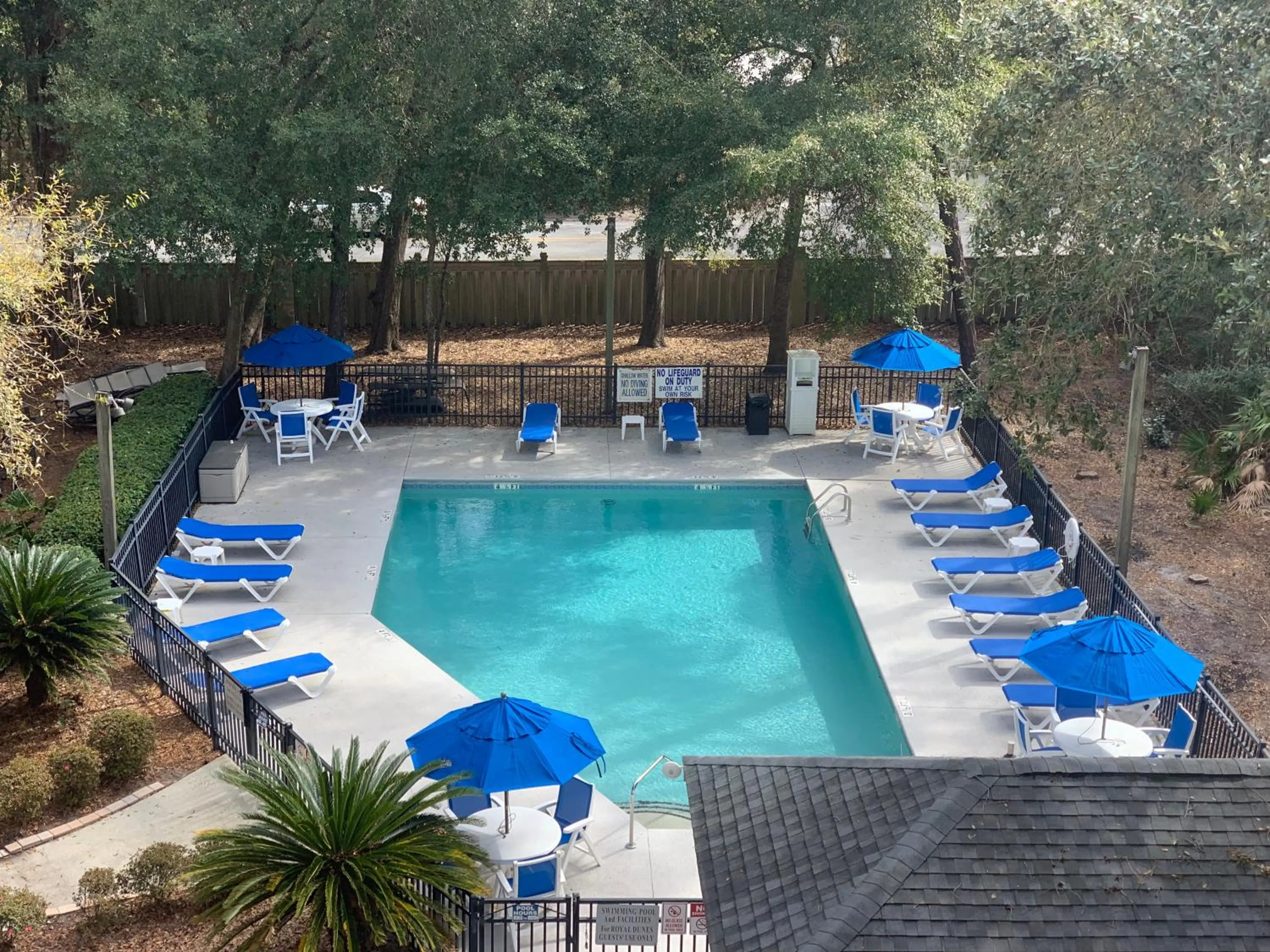 Swimming pool in Royal Dunes