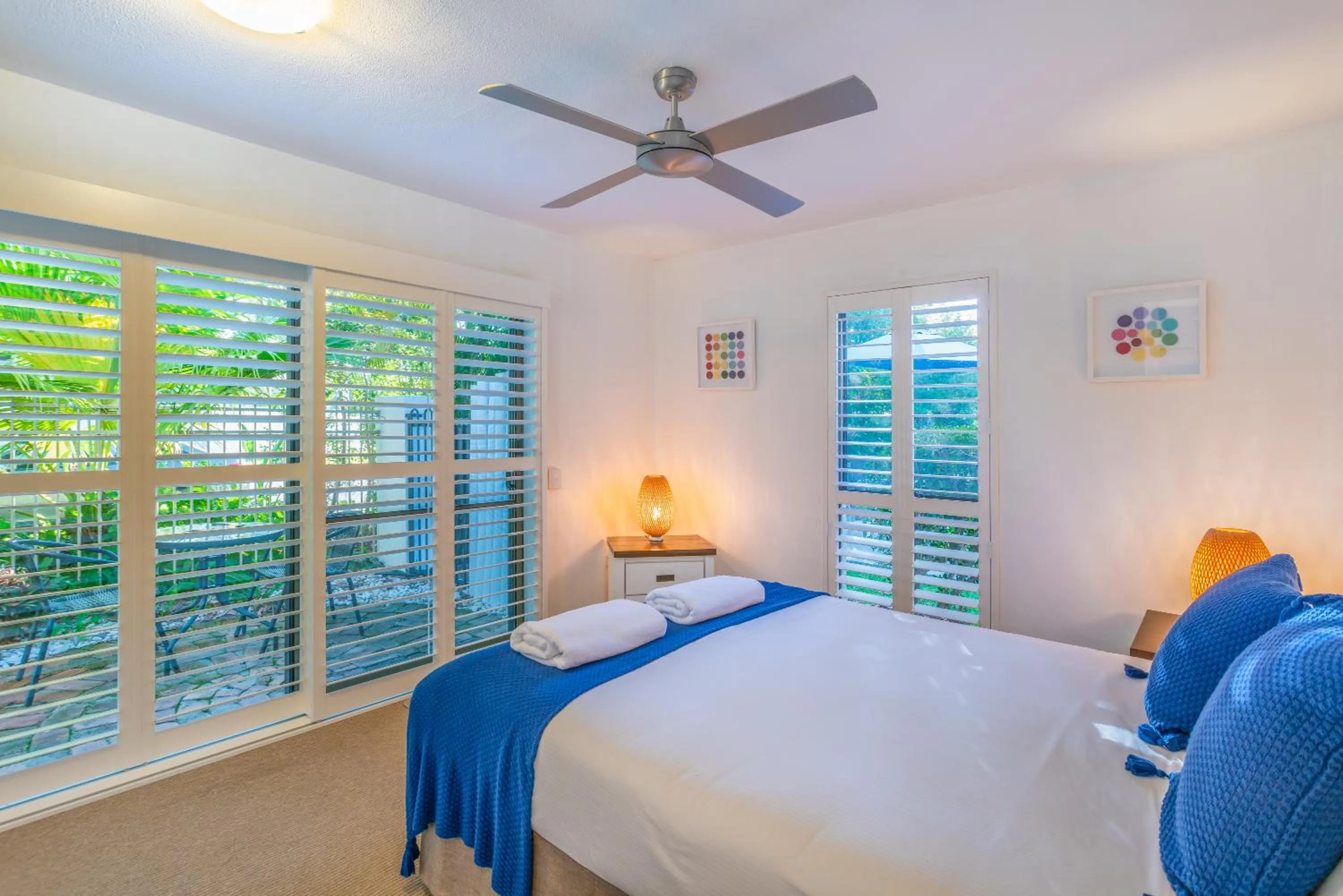Photo of the whole room, Bed in Noosa Boutique Apartments & Elkhorn Villas