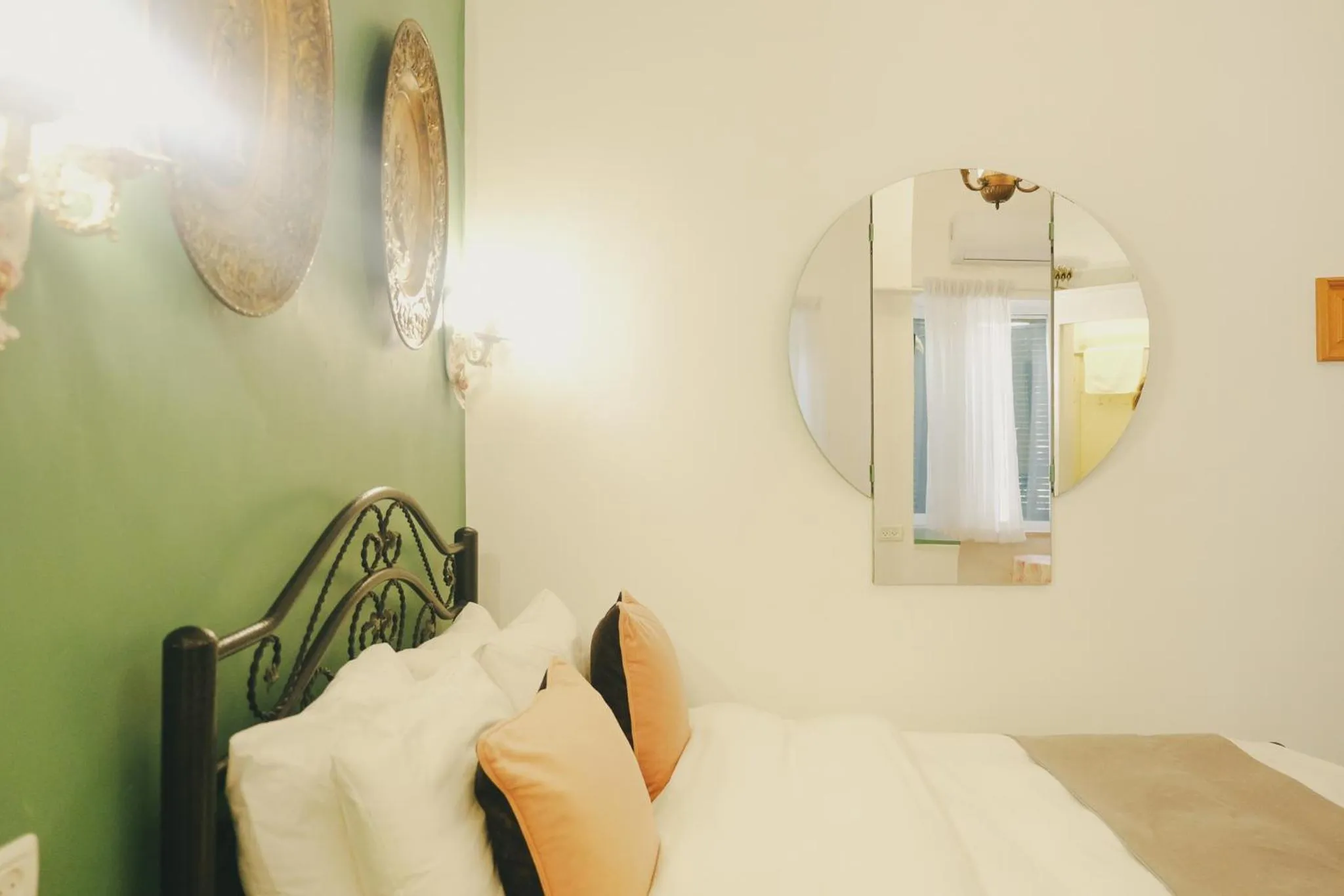 Bedroom, Bed in Tzefania Hotel