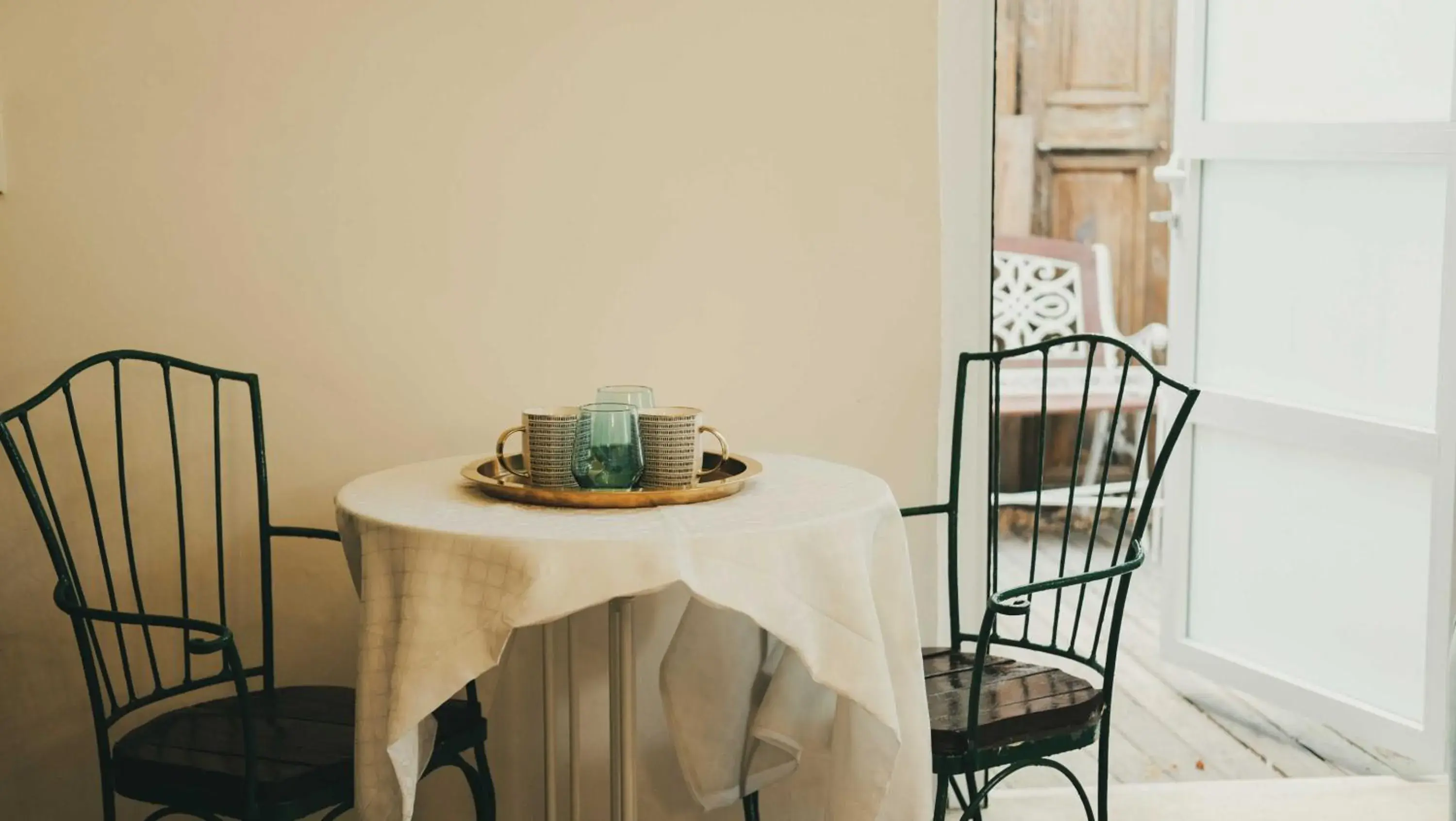 Family Room with Garden View in Tzefania Hotel Family Room with Garden View in Tzefania Hotel