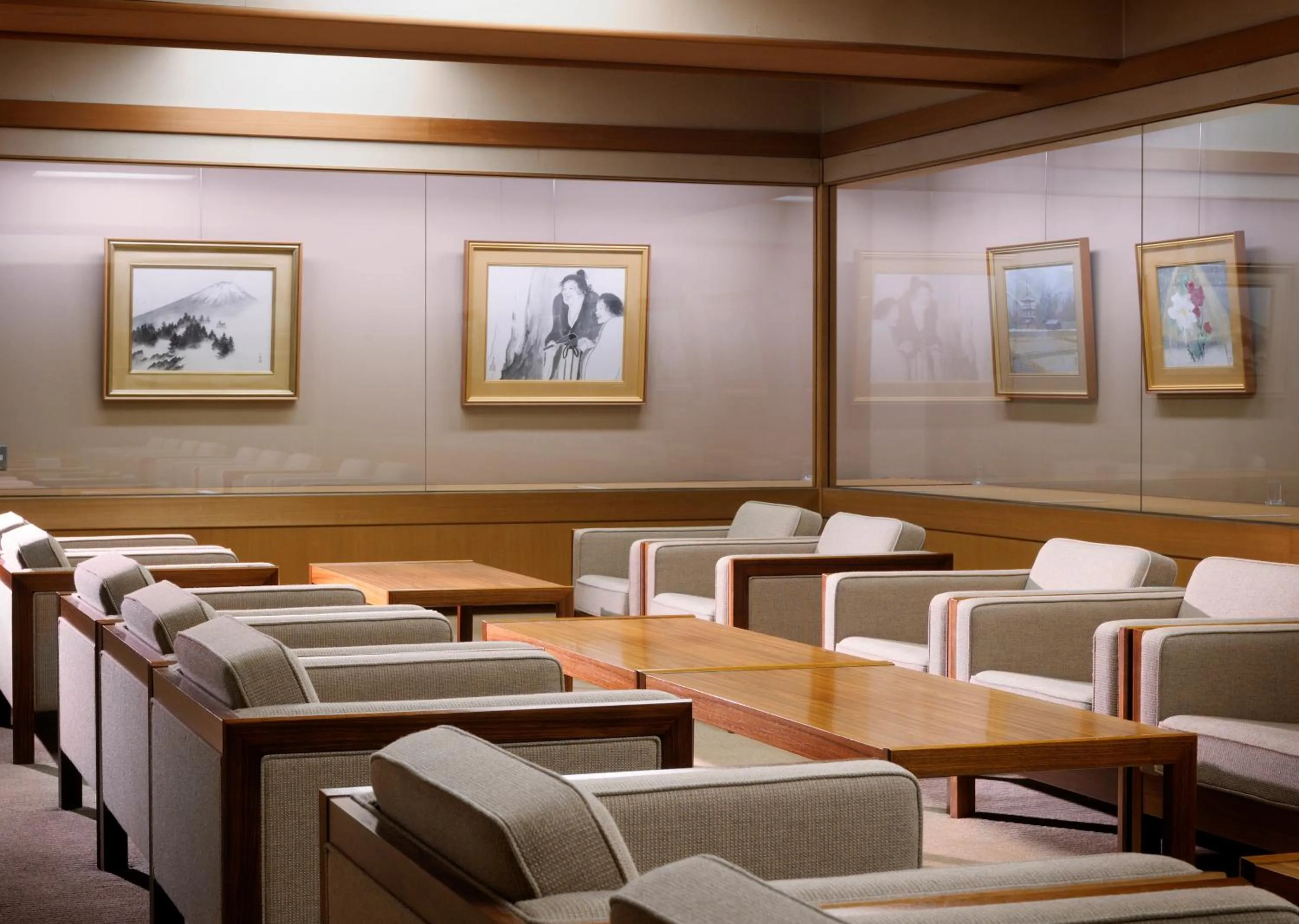 Communal lounge/ TV room in Suimeikan